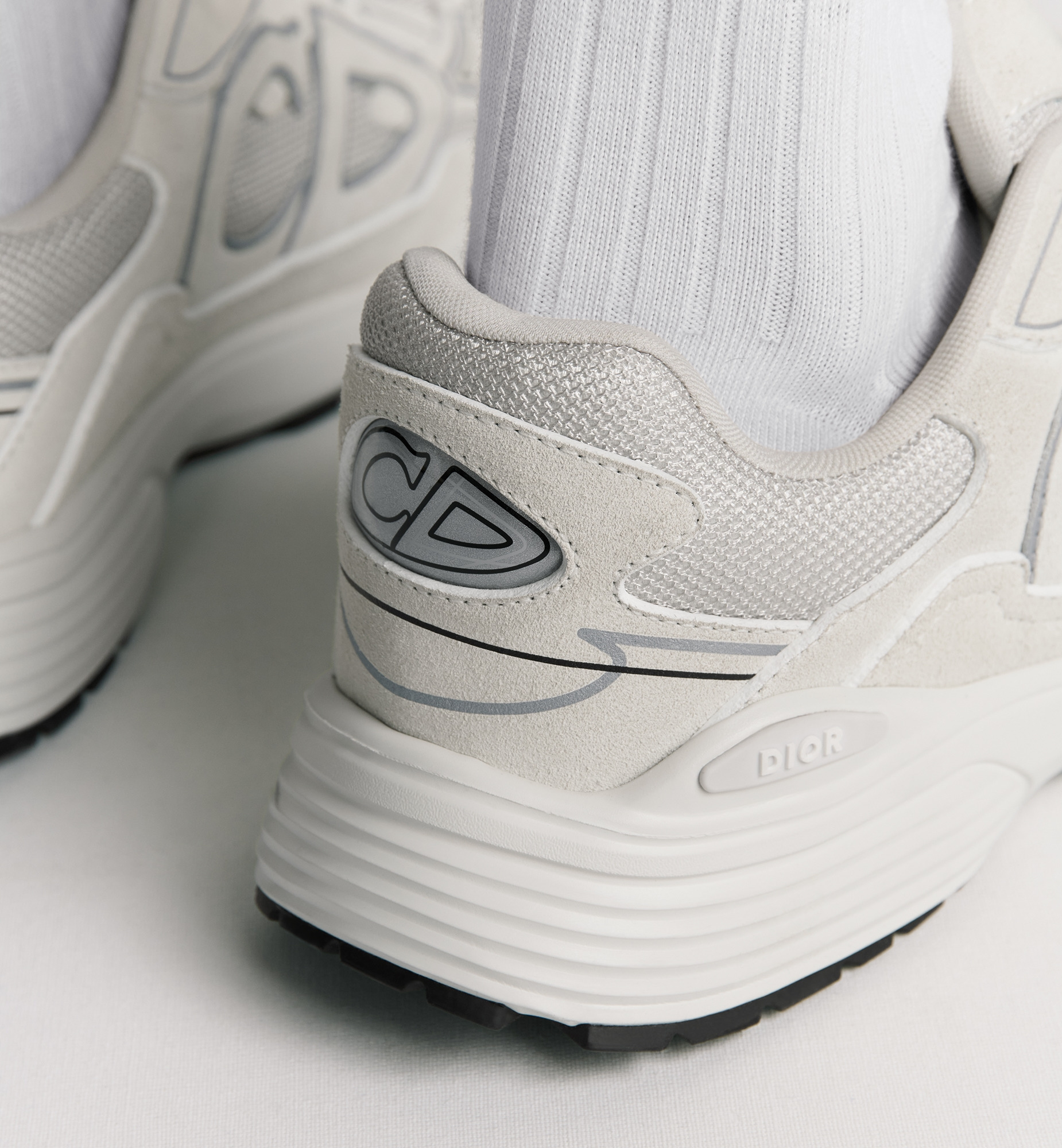 B30 Sneaker - 3