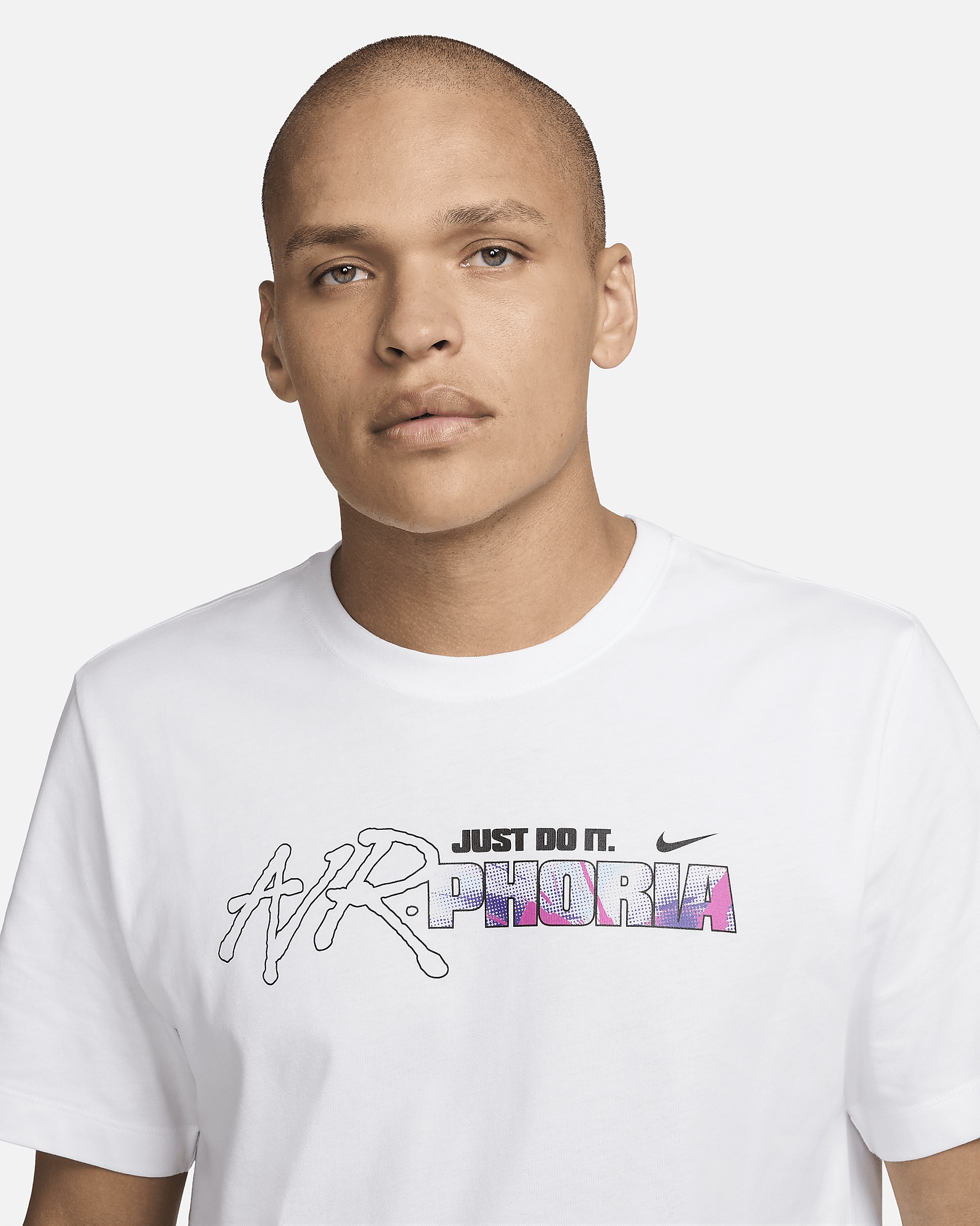 Nike Sportswear Men's T-Shirt - 3