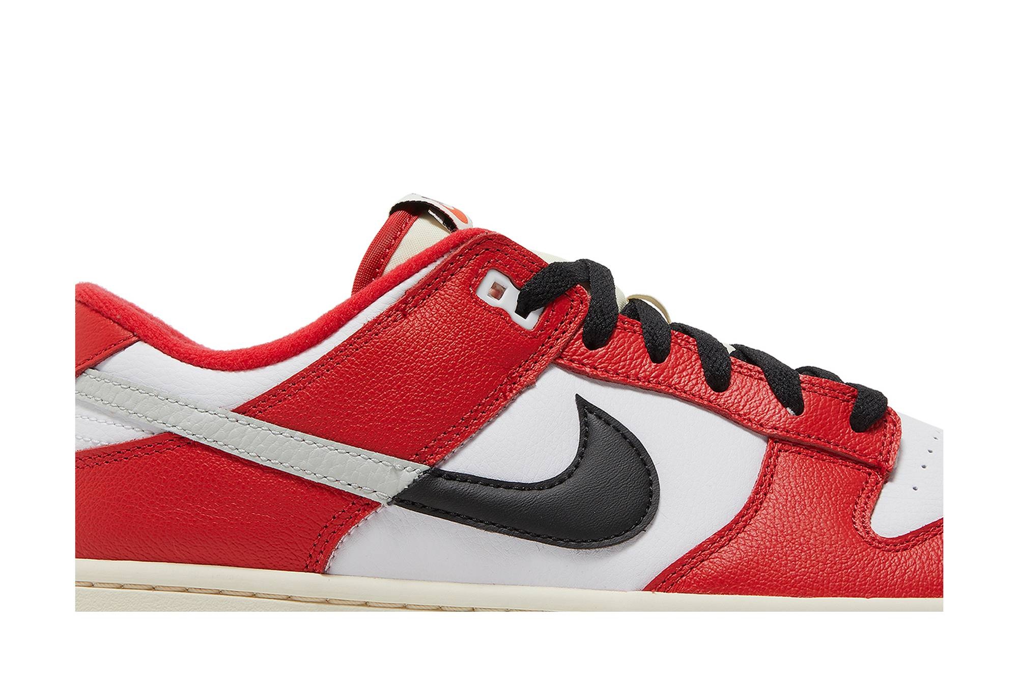 Dunk Low 'Split - Chicago' - 2