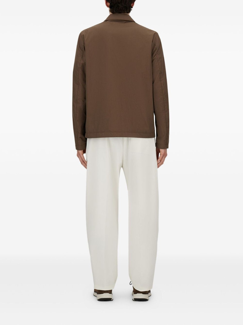 button-fastening jacket 3