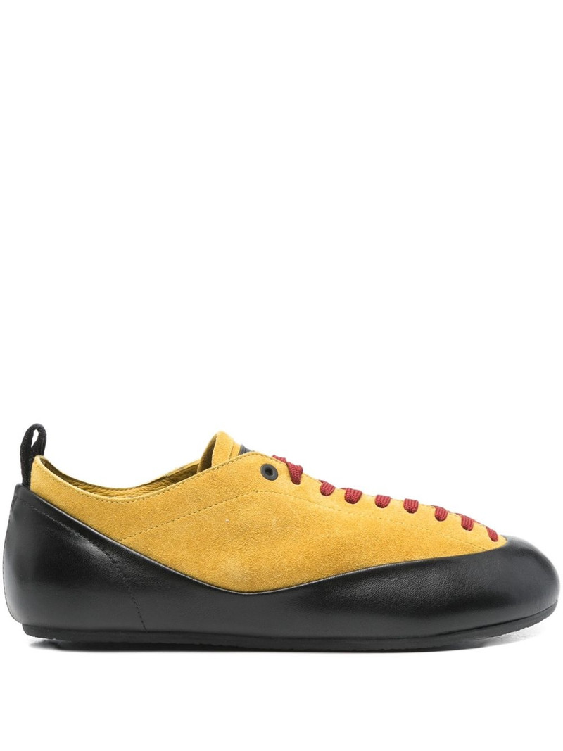 Arcadia sneakers 1