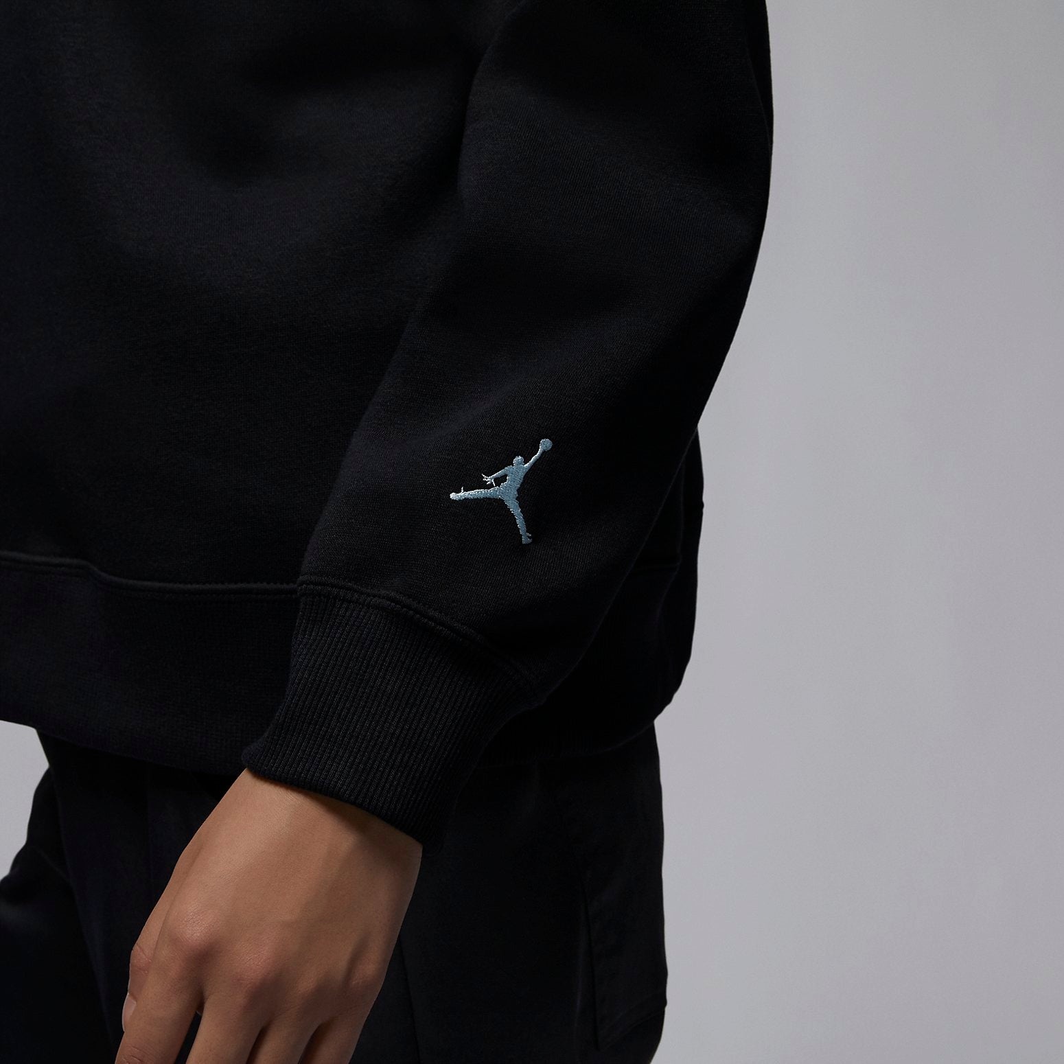 Air Jordan Brooklyn Fleece Graphic Sweatshirt 'Black' FD7158-010 - 2