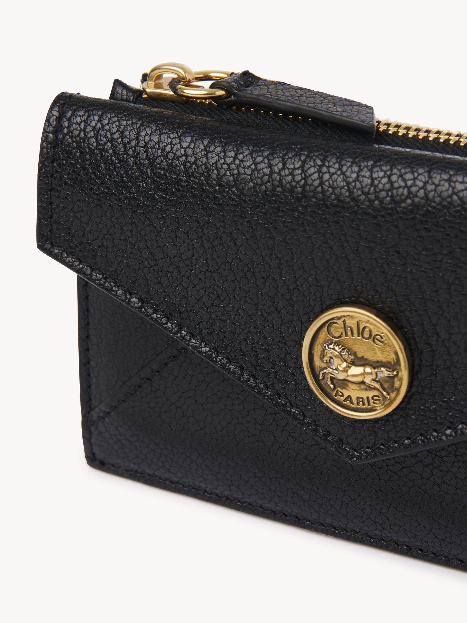 SMALL ENVELOPE PURSE WITH CARD SLOTS IN GRAINED LEATHER - 5