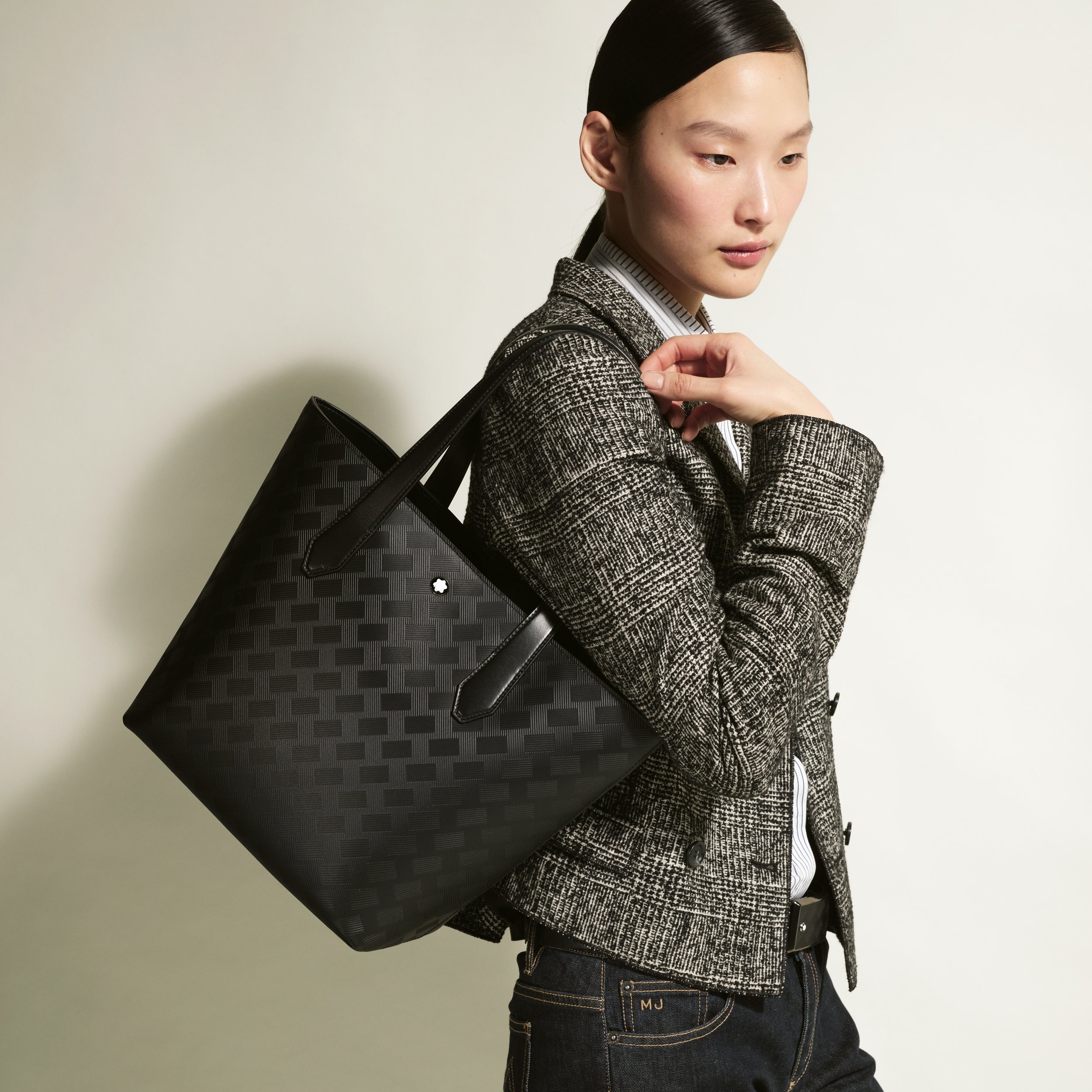Montblanc 146 bag medium size - 6