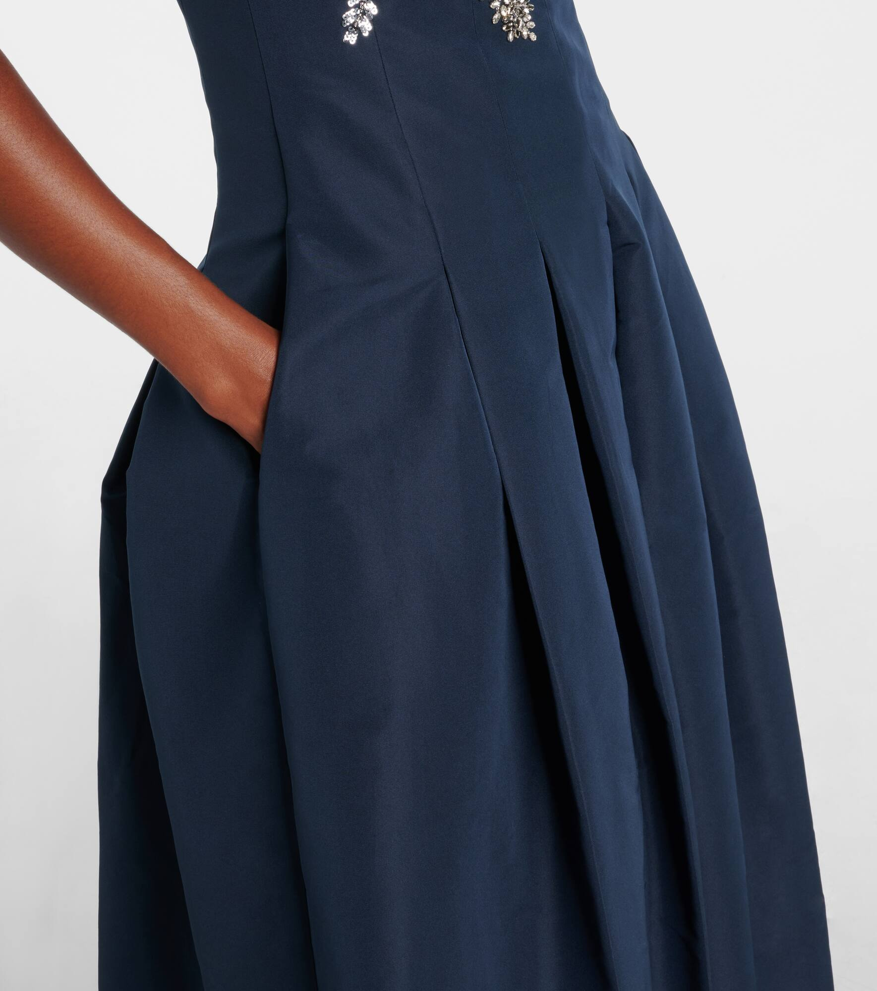 Embellished faille gown - 5
