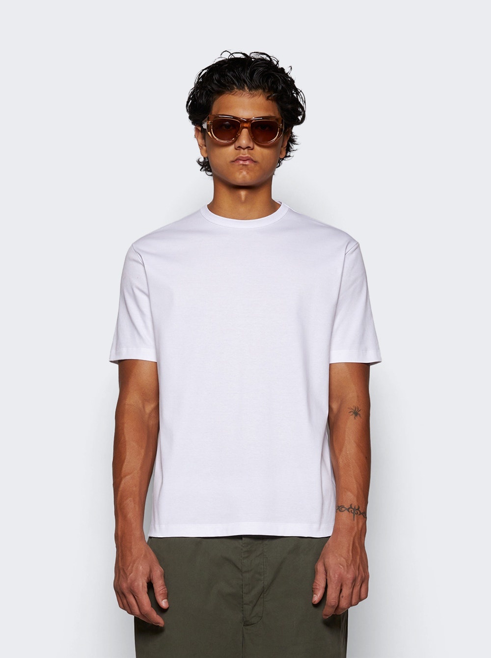 Essential Tee Optic White - 3
