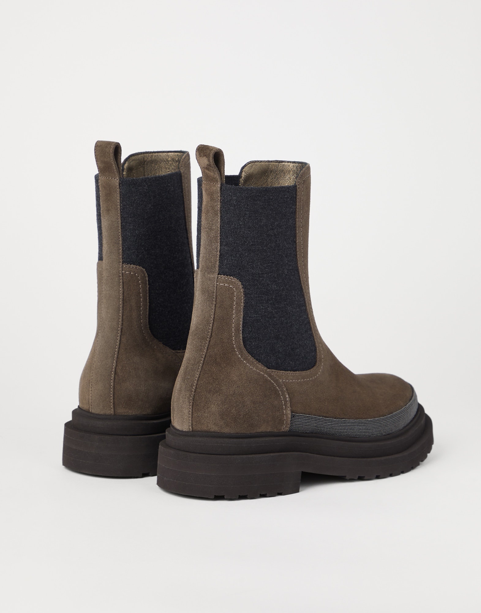 Suede Chelsea boots with precious contour - 2