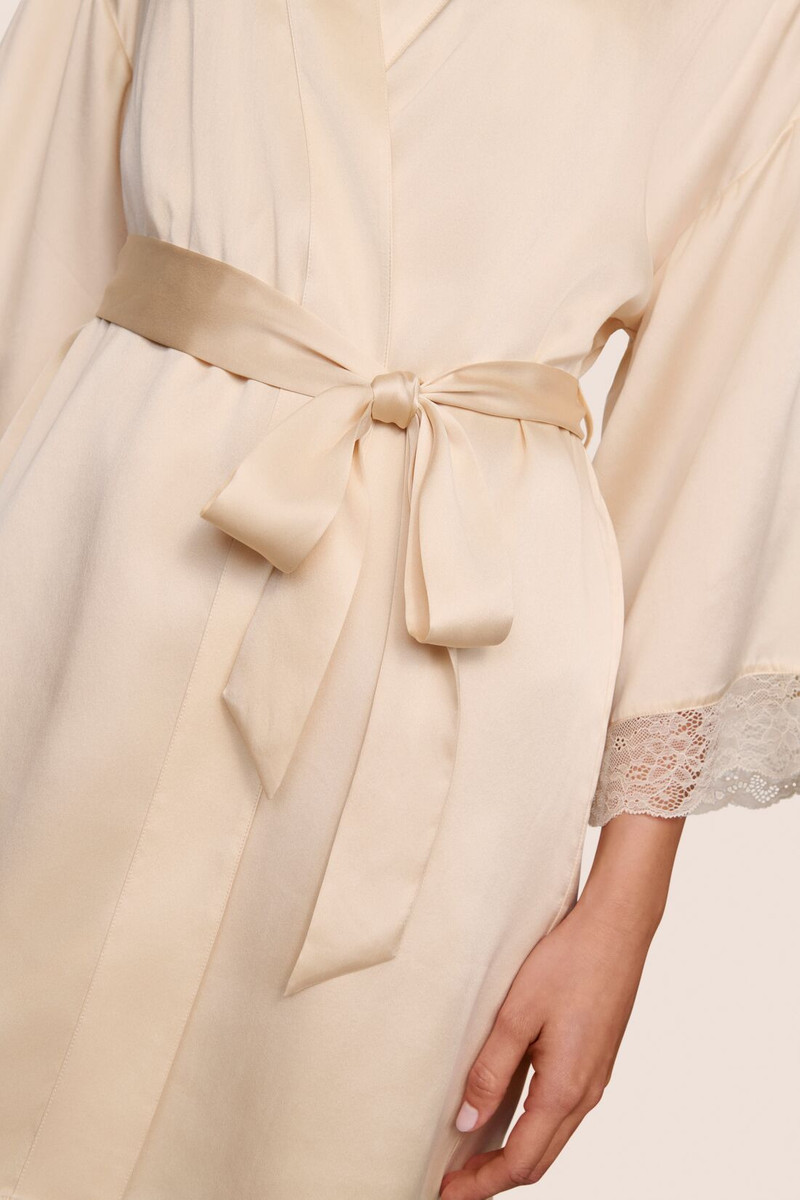 eberjey Washable Silk Lace Robe outlook