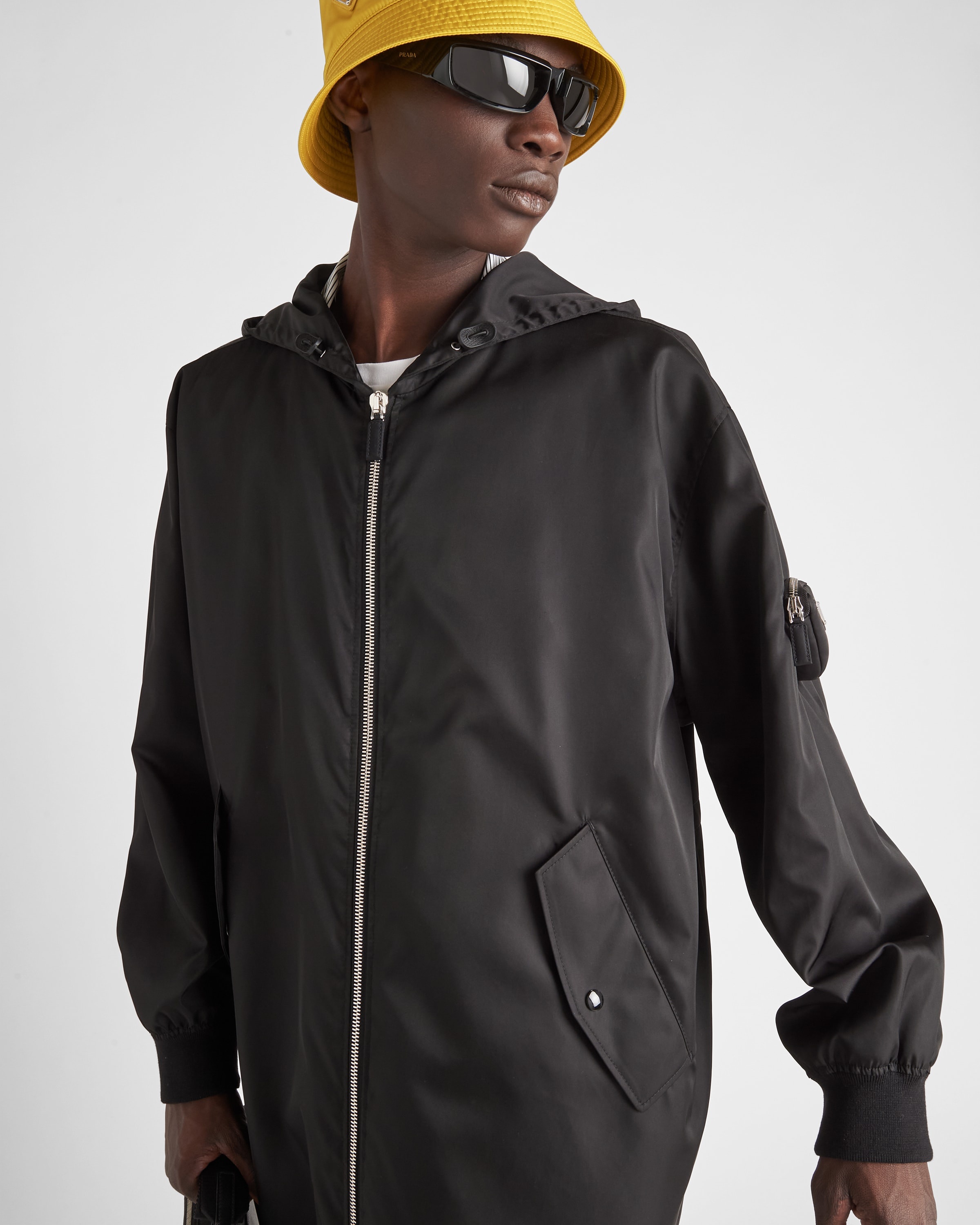 Re-Nylon raincoat - 4