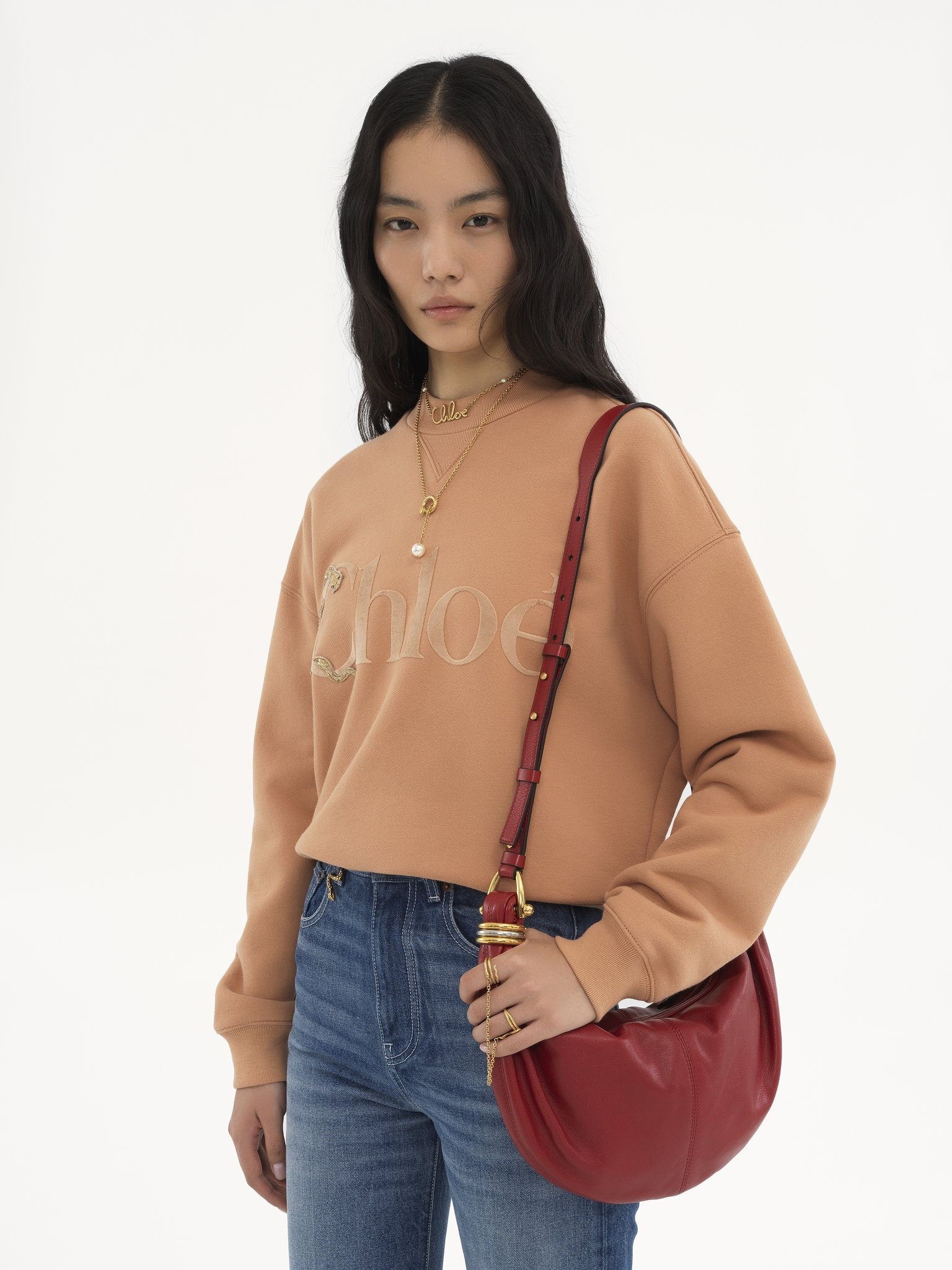 SMALL BRACELET HOBO BAG IN GRAINED LEATHER - 8