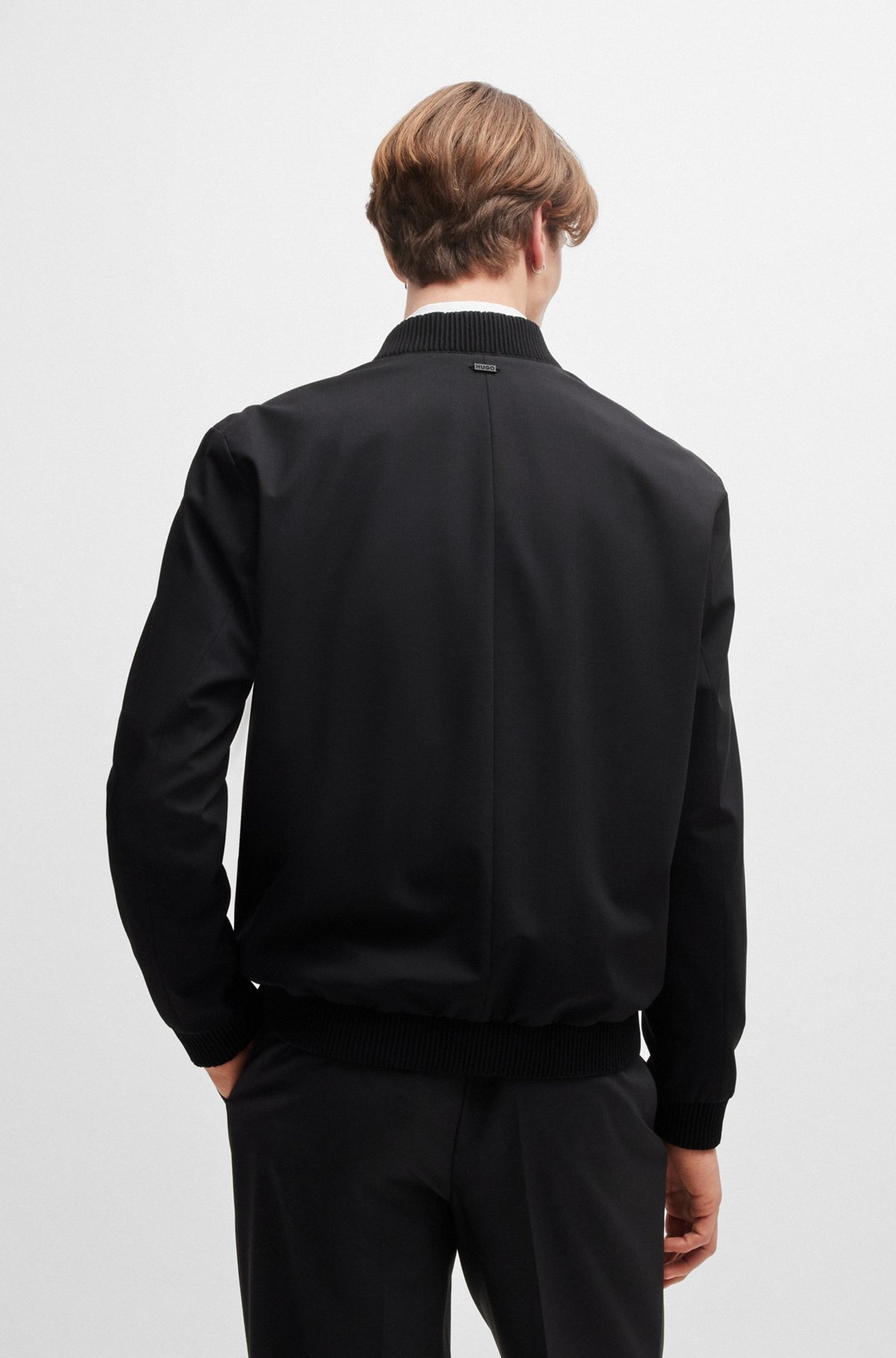 SLIM-FIT JACKET IN PERFORMANCE-STRETCH CLOTH - 4