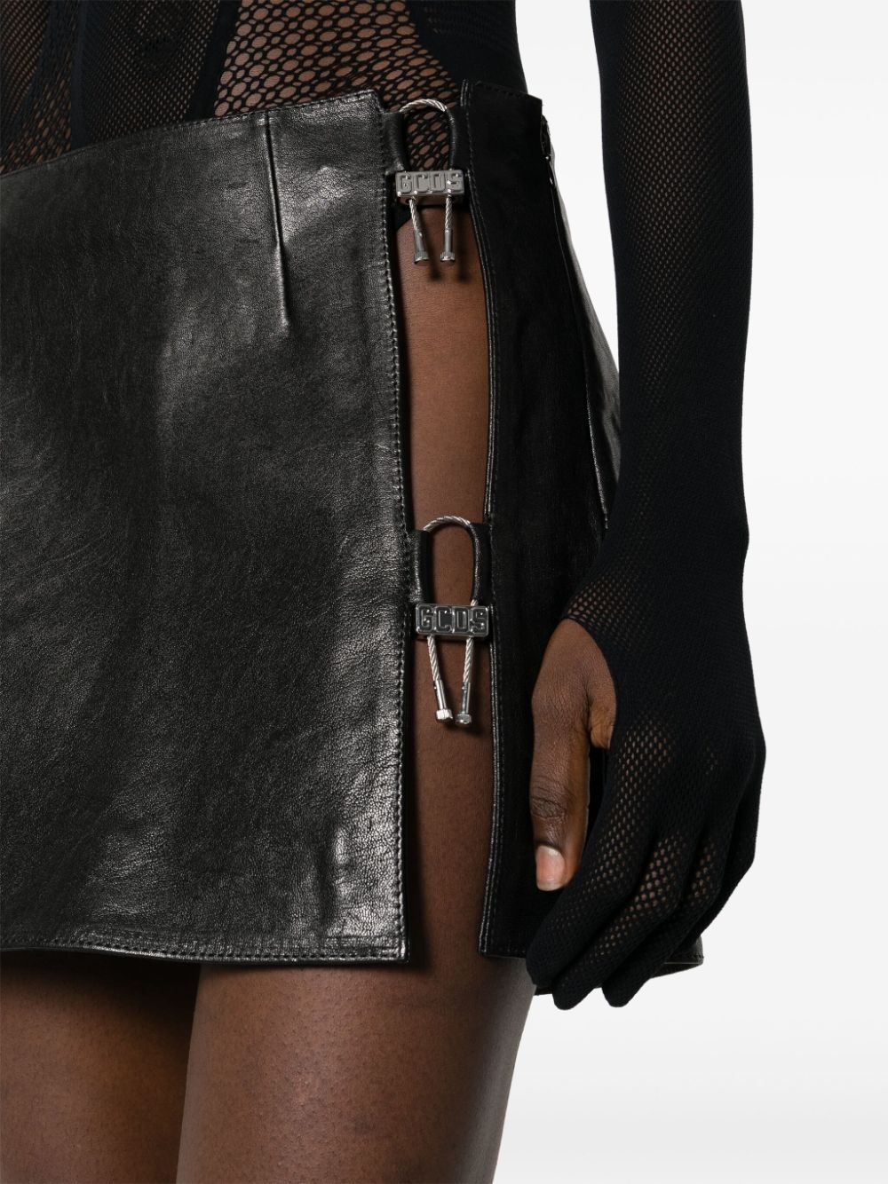 logo-plaque leather mini skirt - 5