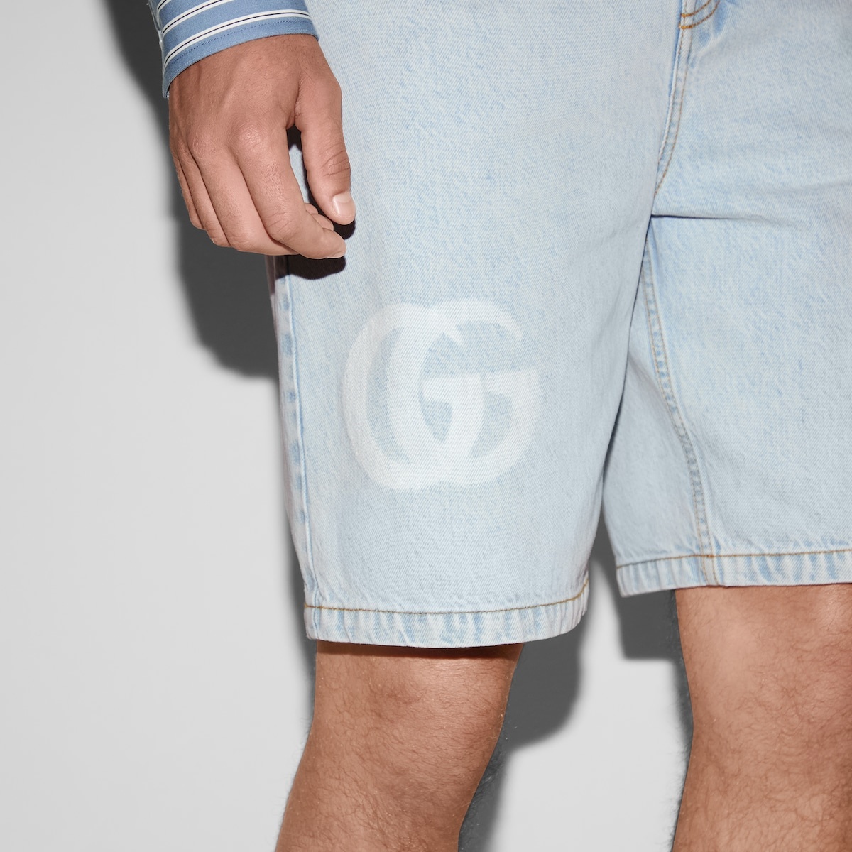 Lasered denim shorts - 5