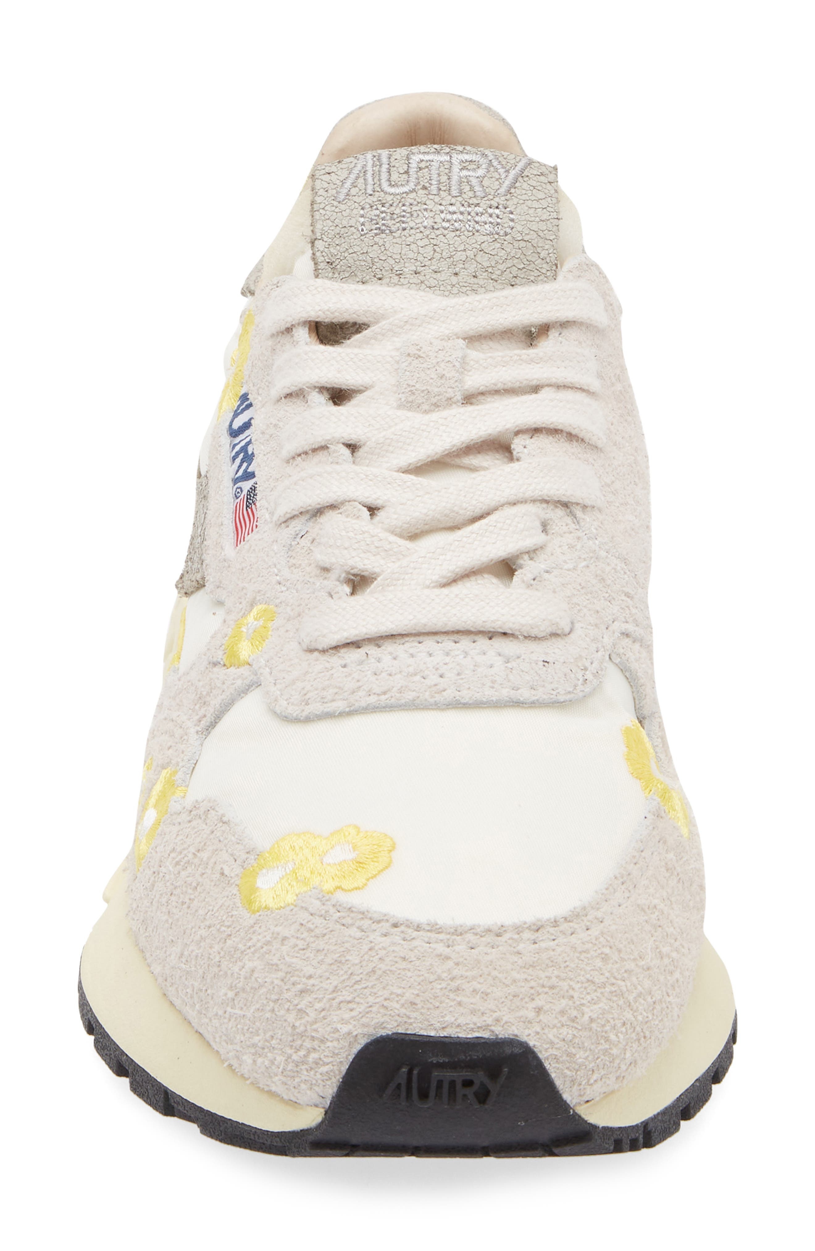 AUTRY Reelwind Low Sneaker in White at Nordstrom - 4