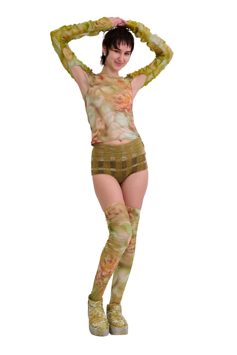 Collina Strada SAGE MOLTEN FLORAL CARDIO DELILAH TOP outlook