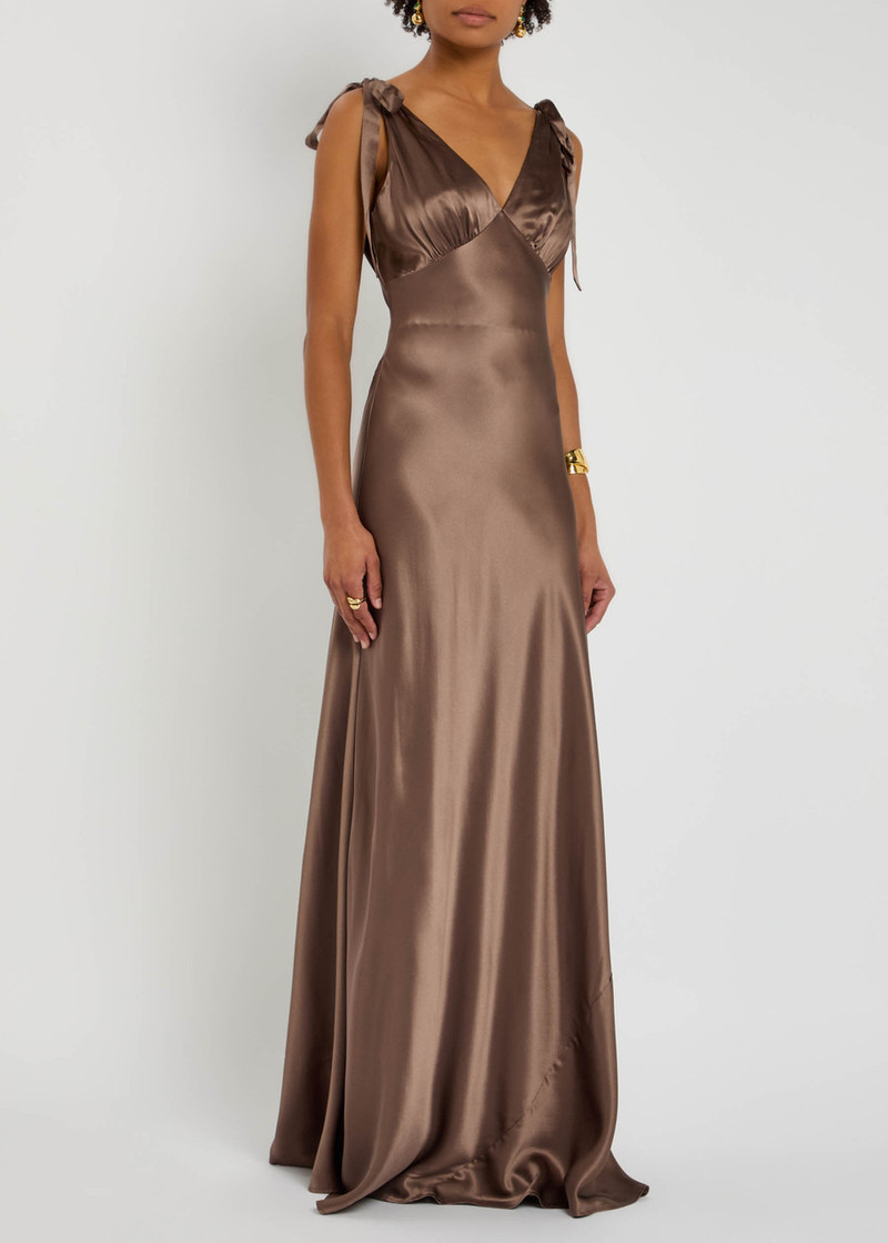 Reformation Reformation Pernille Silk Gown outlook