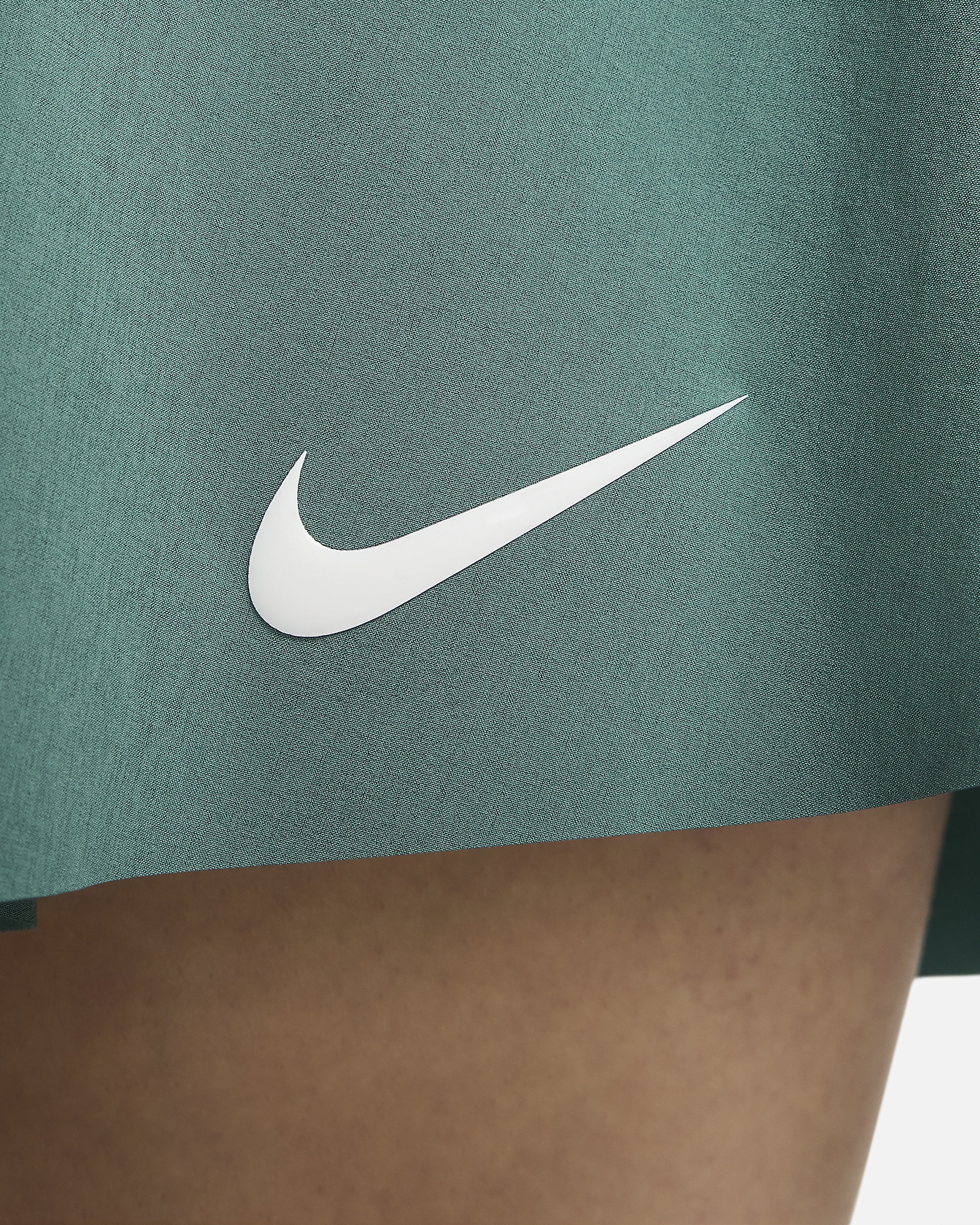 Nike Women's Dri-FIT Advantage Tennis Skirt - 6