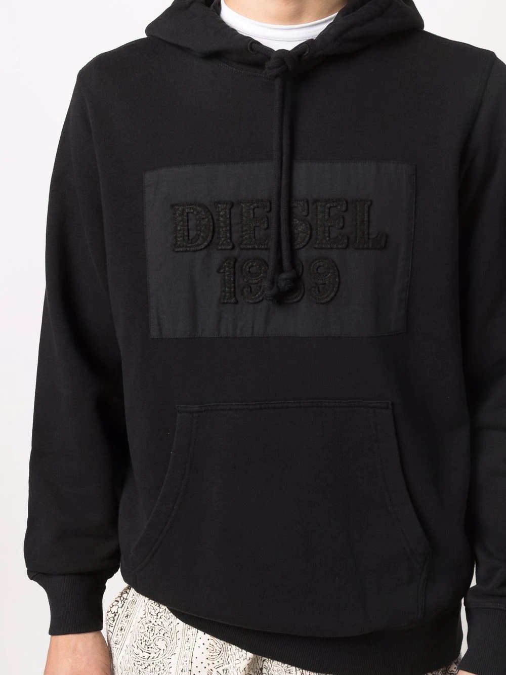 debossed-logo hoodie - 5