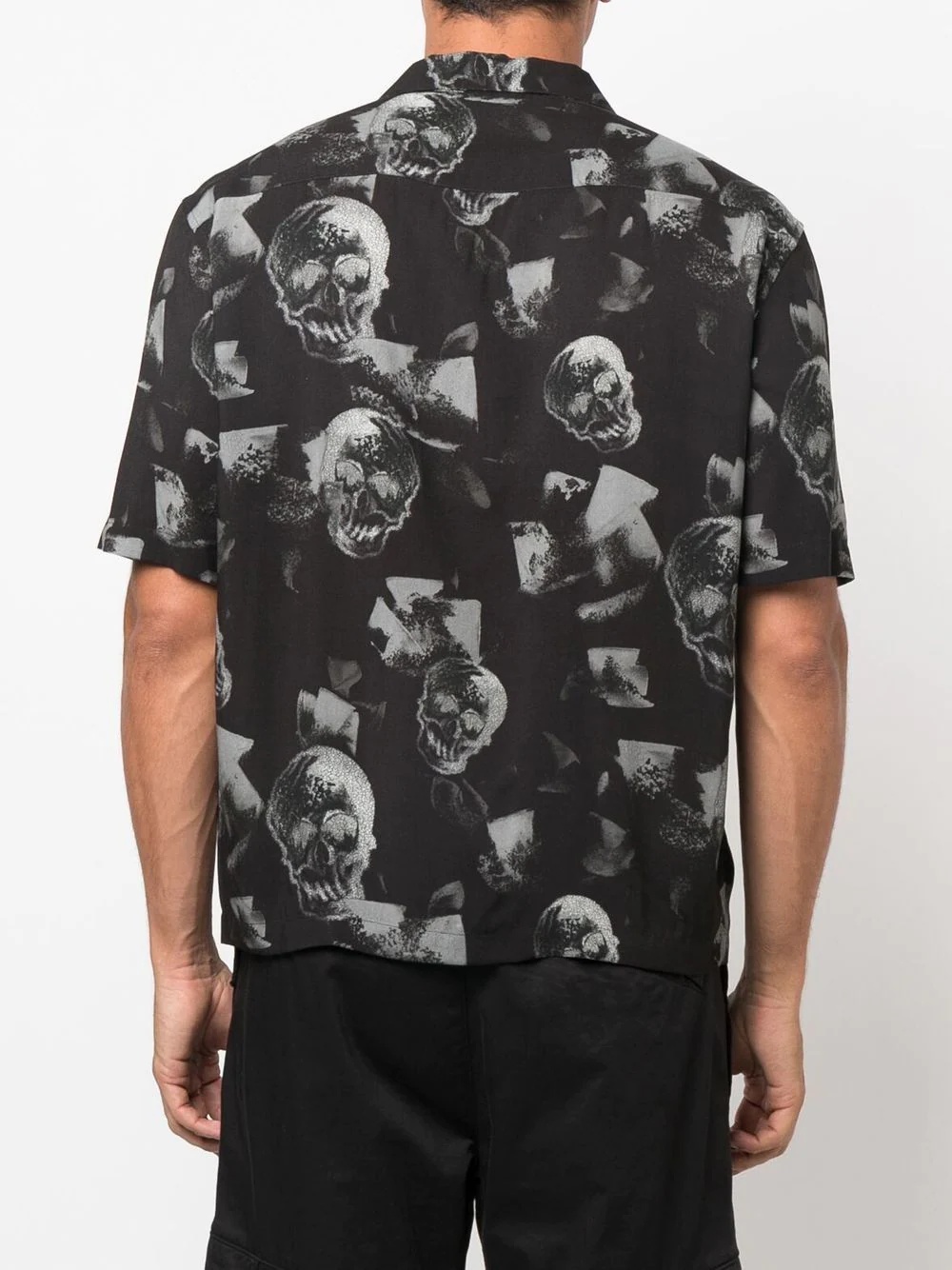 skull-print short-sleeved shirt - 4