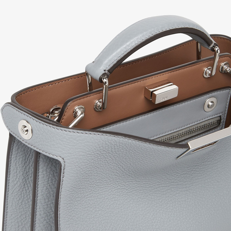 FENDI Peekaboo ISeeU Mini outlook