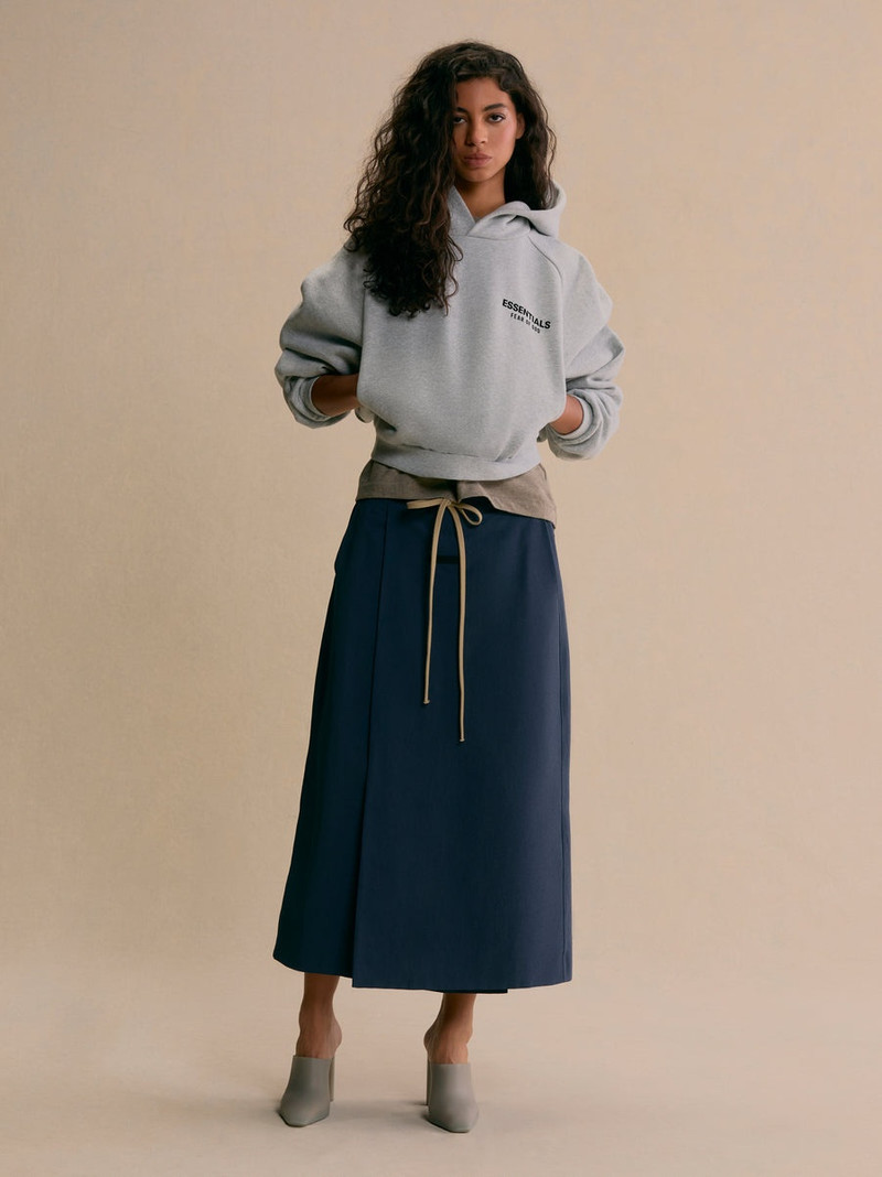 ESSENTIALS Women's Fleece Cropped Hoodie outlook