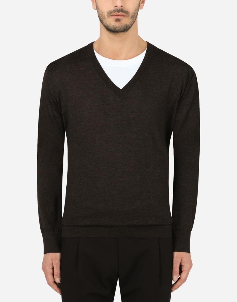 Dolce & Gabbana Cashmere v-neck sweater outlook