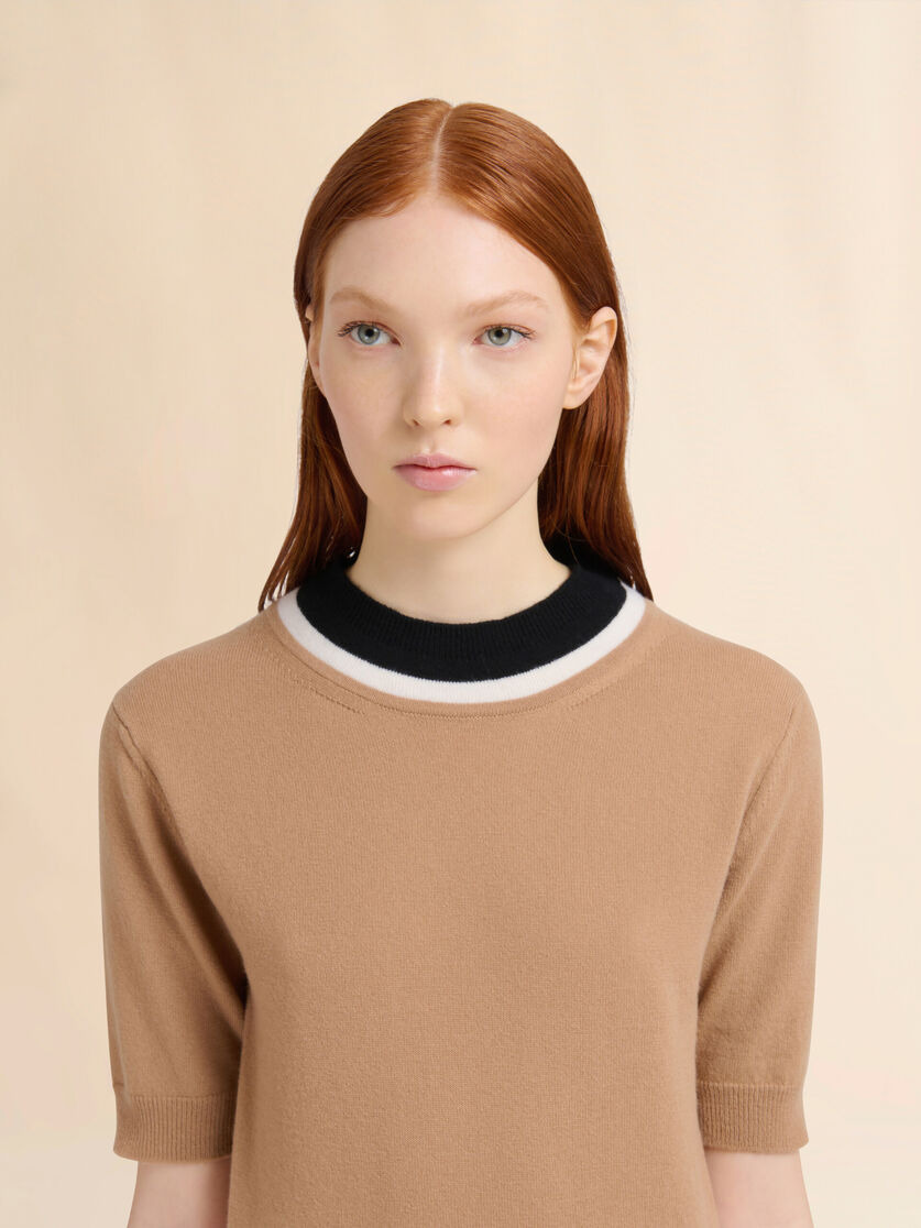 BROWN WOOL SWEATER WITH BICOLOUR NECK - 4