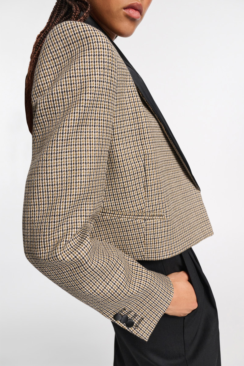 GRAPHIC ELEGANCE jacket 5
