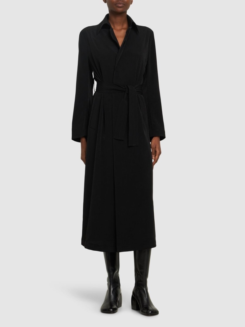 Buttoned crepe de chine midi coat - 2