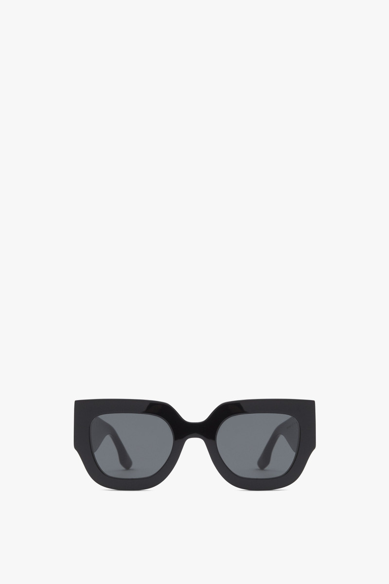 Wide Flat Square Sunglasses in Black 1