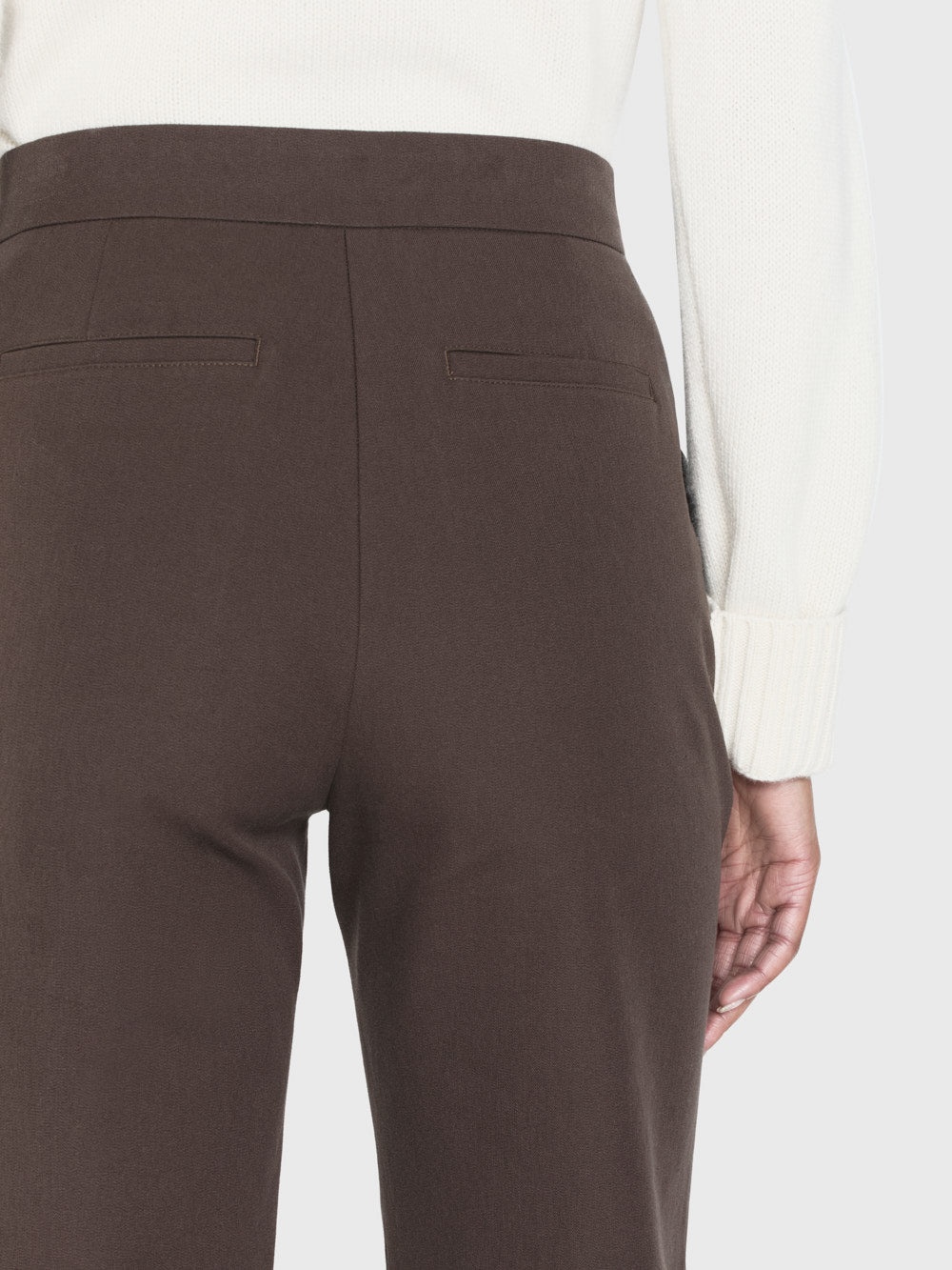 Le Jane Crop Trouser in Chocolate Brown - 4