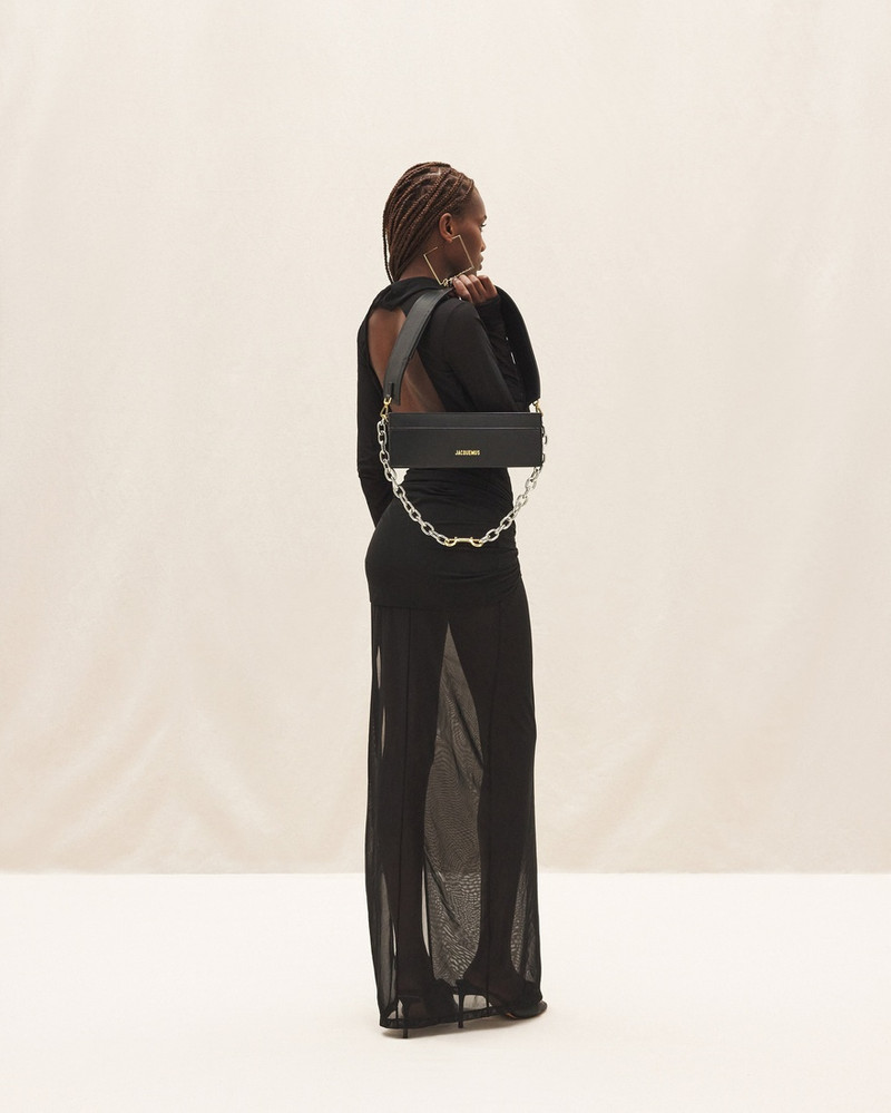 JACQUEMUS Le Ciuciu outlook