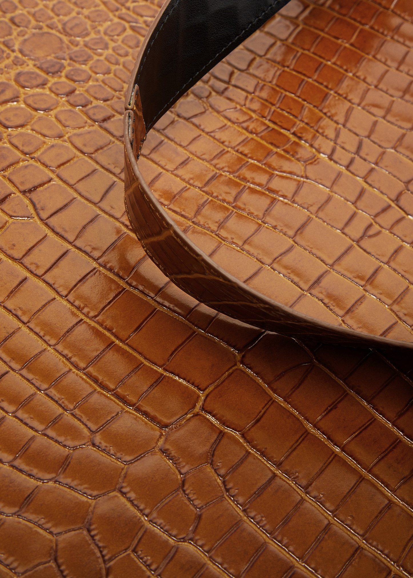 Heart crocodile-effect leather tote - 3