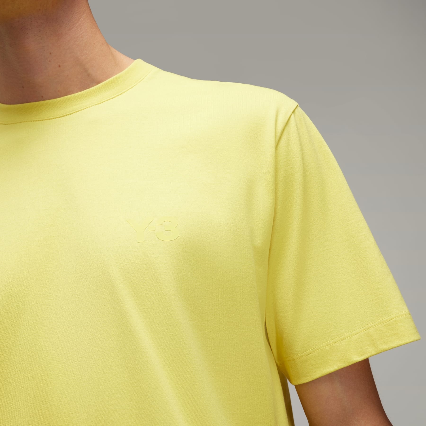 【送料&関税込】Y-3 T-shirt Regular Y-3 Y-3 Regular Short Sleeve Tee | REVERSIBLE