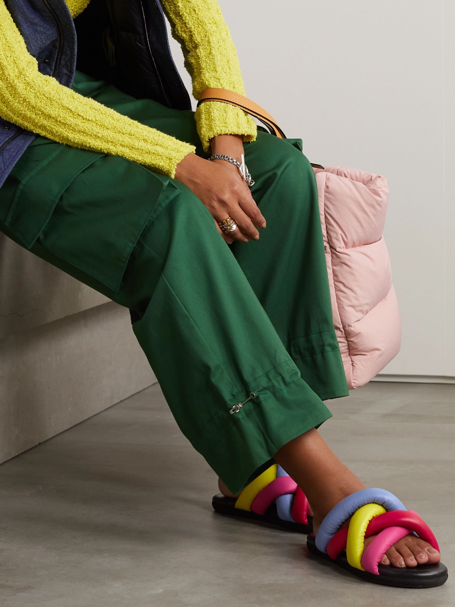 + JW Anderson Jbraided leather slides Pink - 2