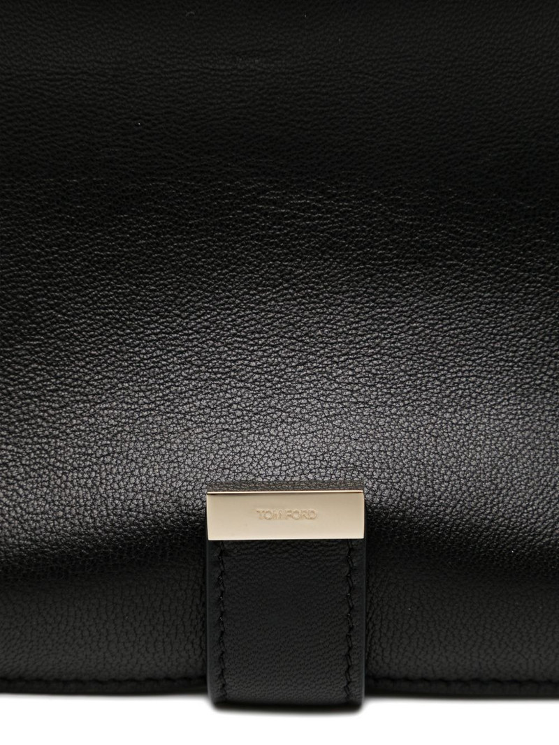 adjustable strap cross body bag 7