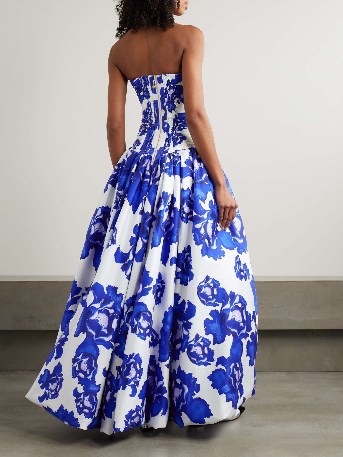 Behold strapless ruched floral-print cotton-poplin gown Blue - 3