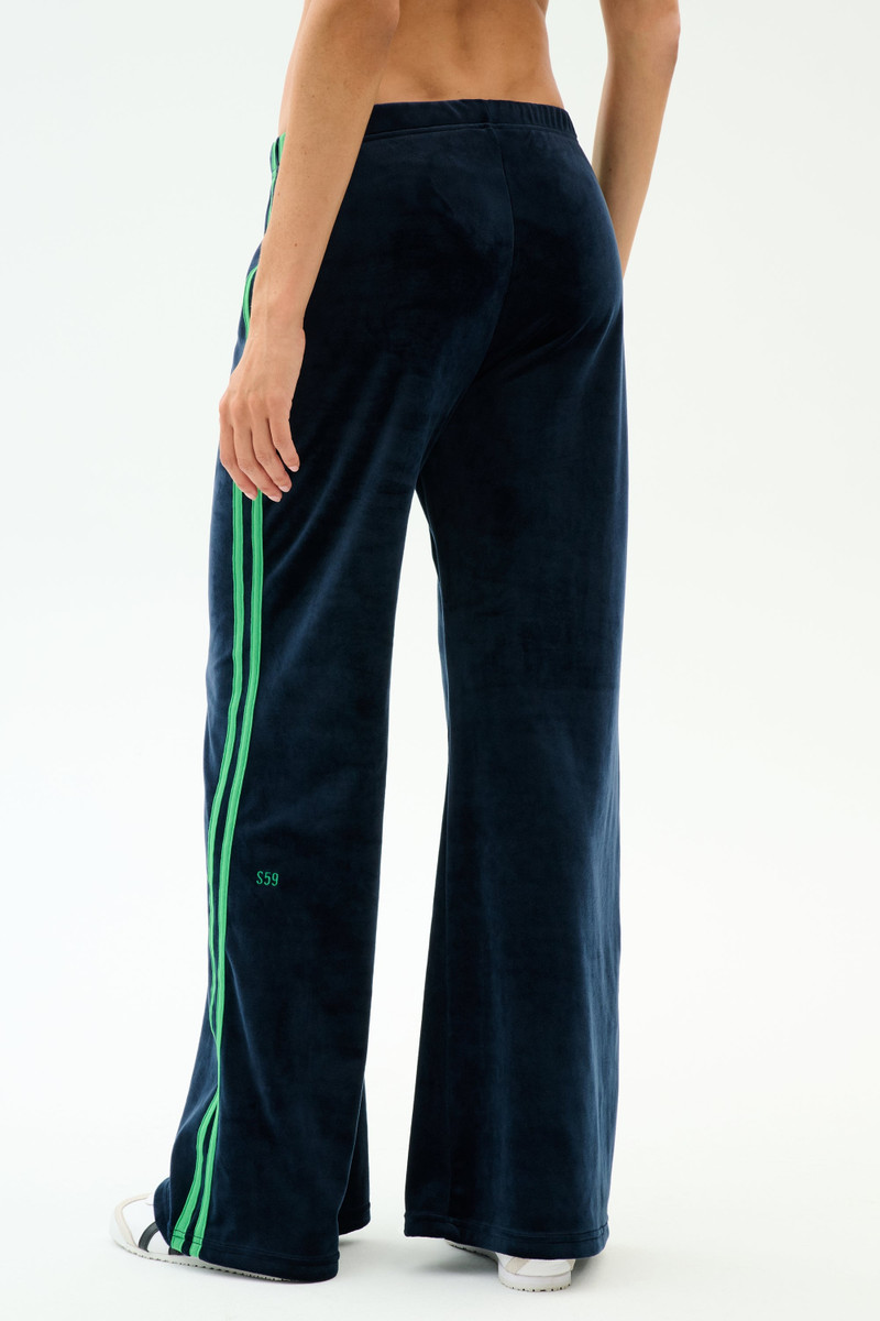 Heritage Velour Pant 4