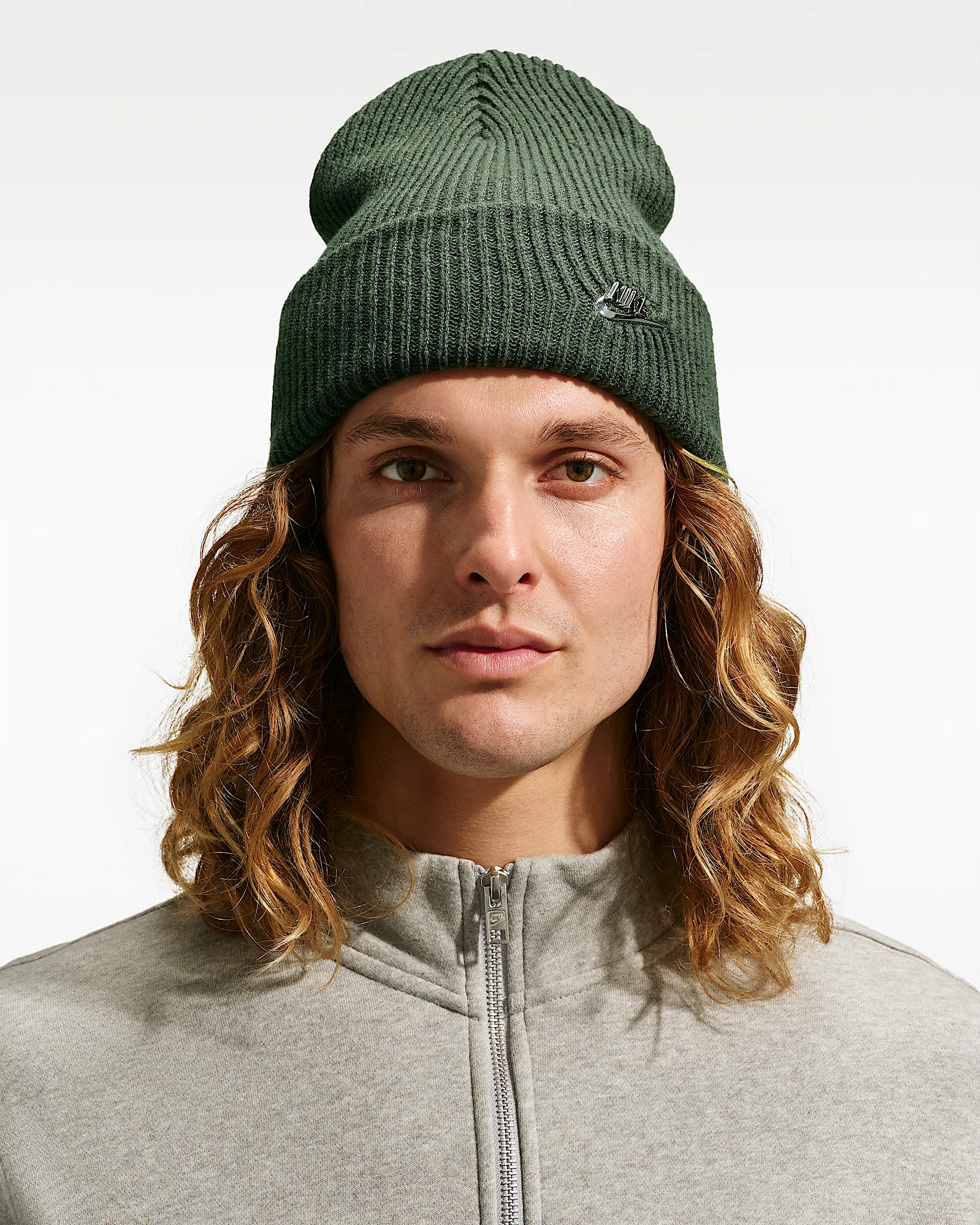Nike Peak Tall-Cuff Metal Futura Beanie - 1