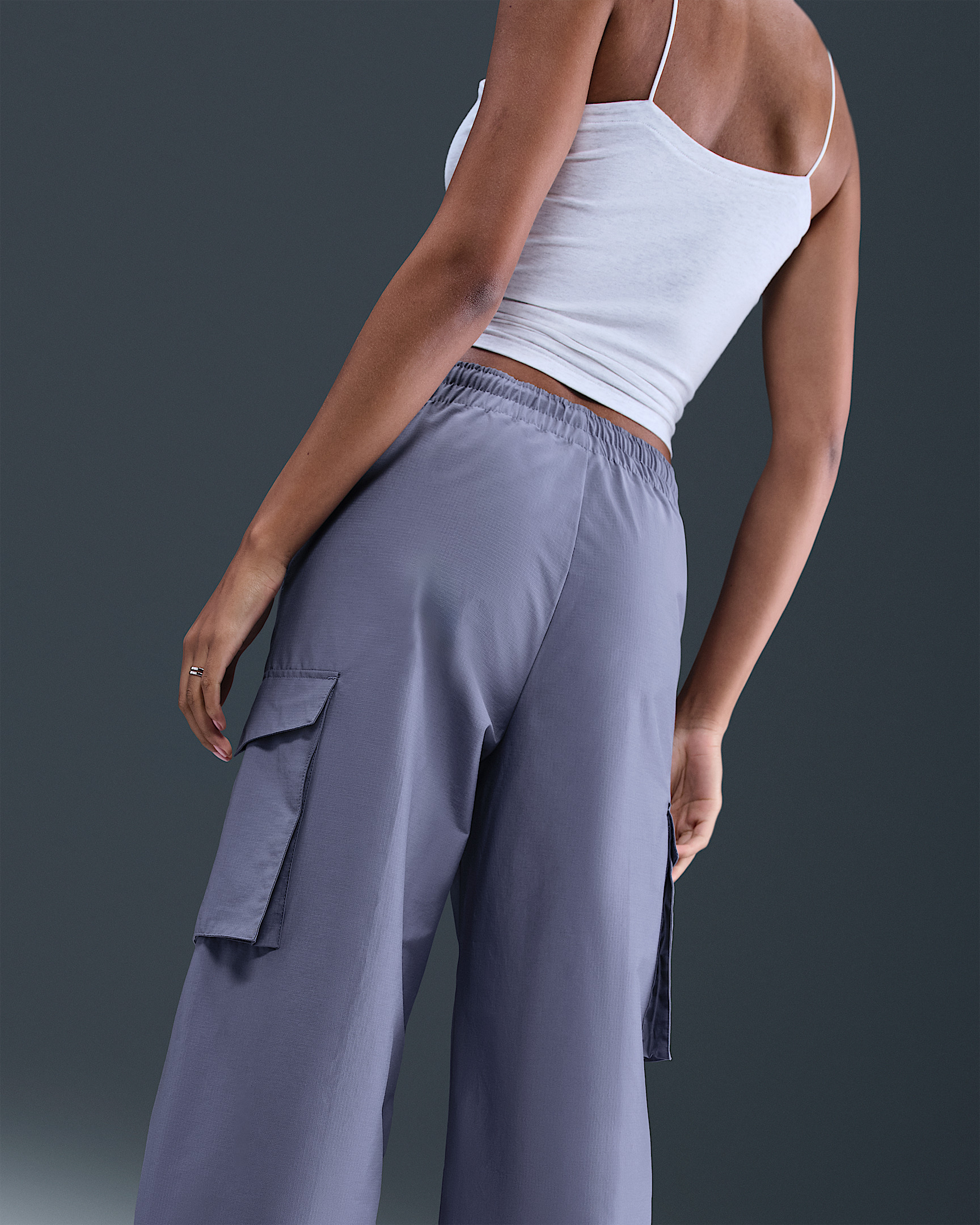 Nike Sportswear Everything Wovens Women's Mid-Rise Cargo Pants - 3