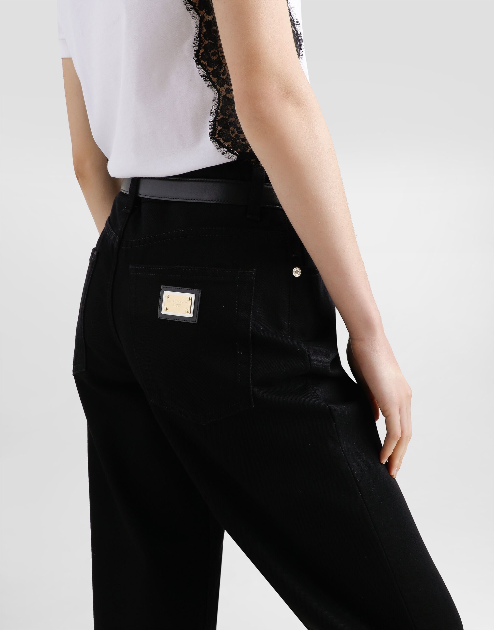 Loose denim jeans with pressed pleat - 4