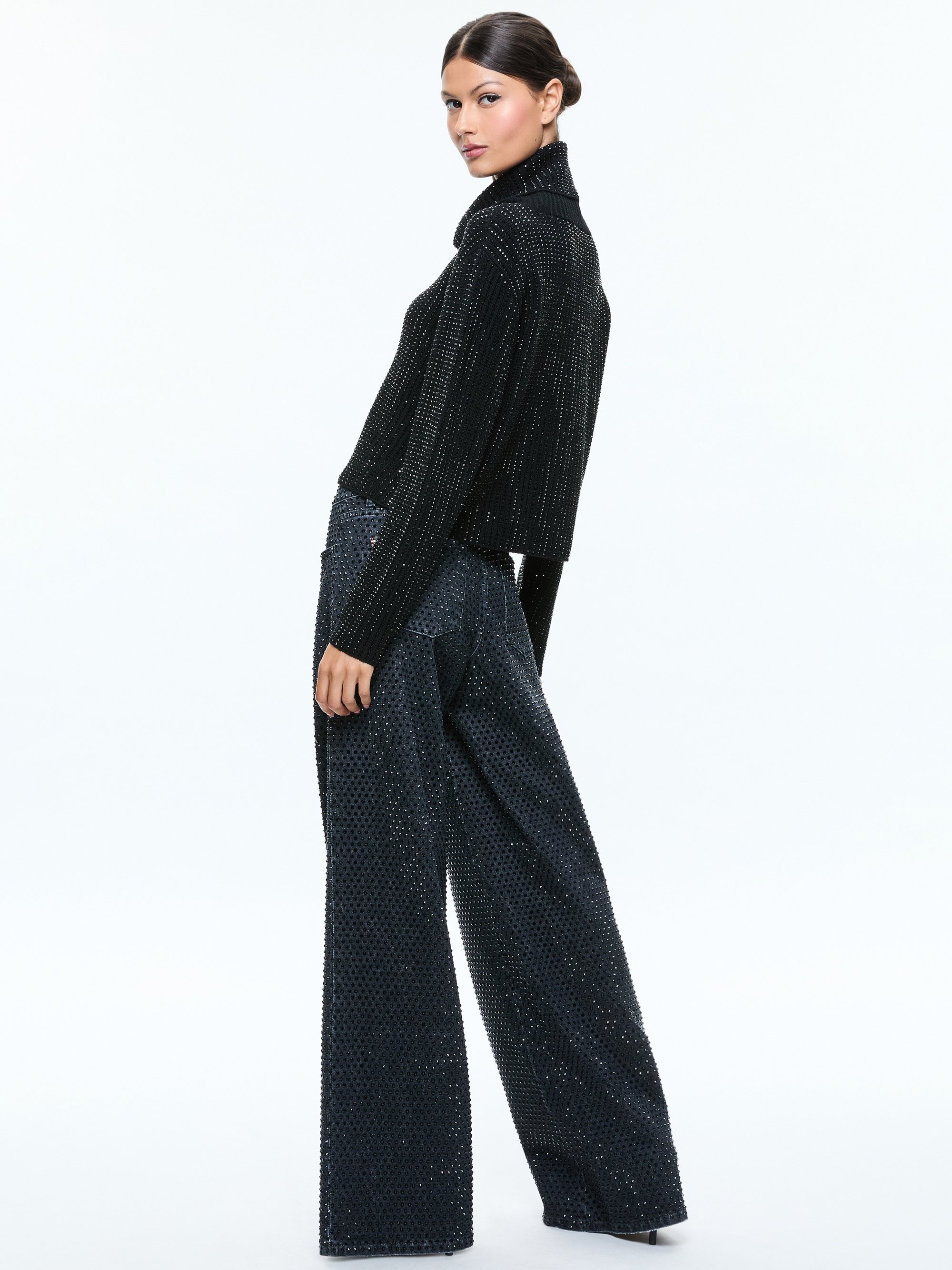 CORIN PULLOVER WITH HEATSET STONES - 4