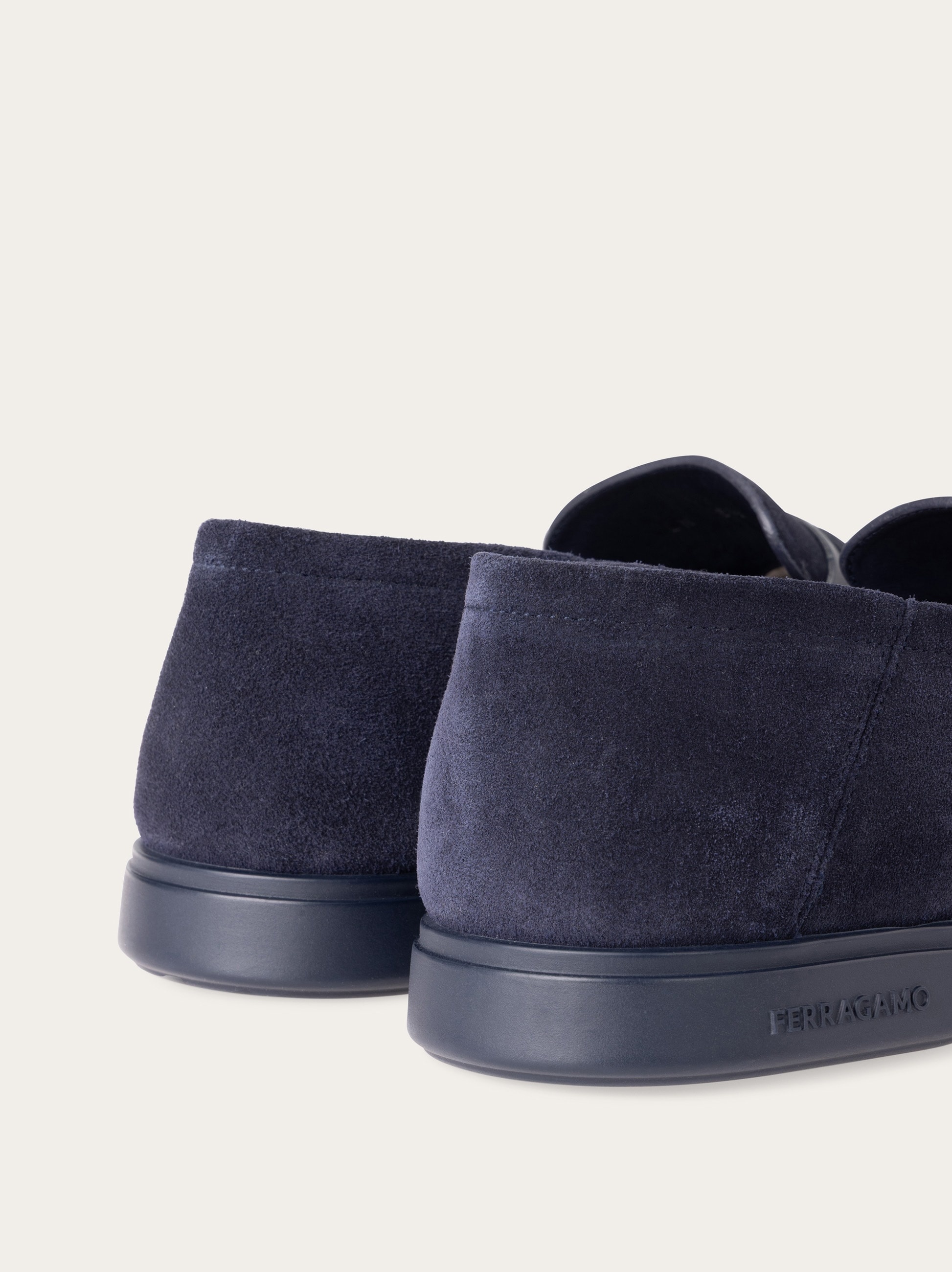 Deconstructed loafer with Gancini ornament - 4