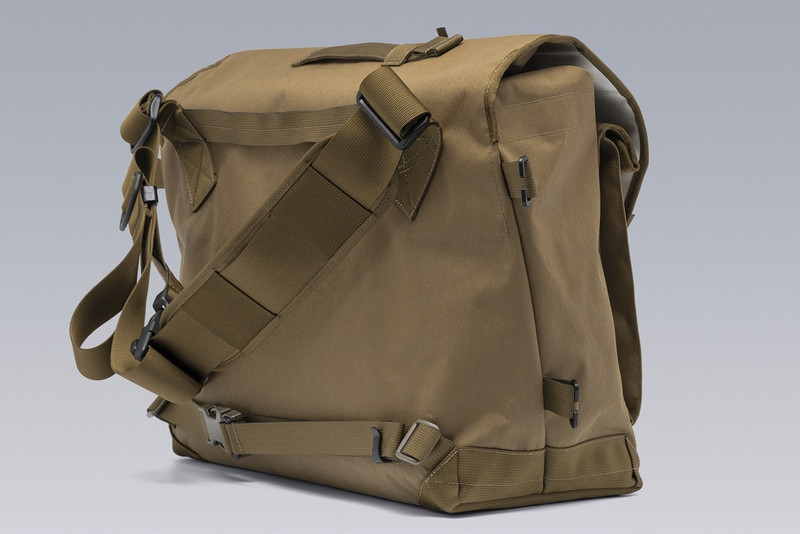 3A-5-COR Messenger Einsatztasche 6