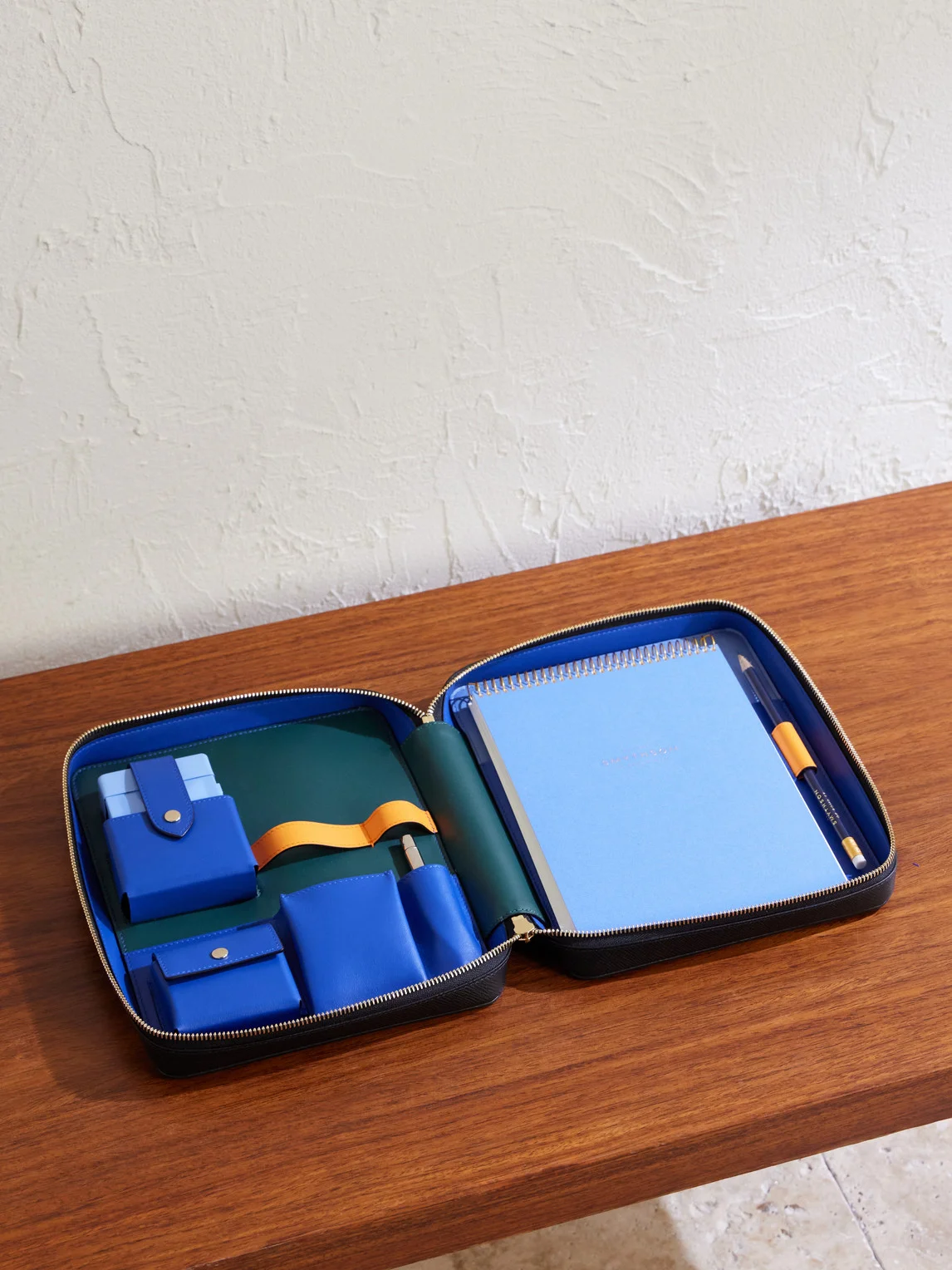 Panama Cross-Grain Leather Artist Folio Stationary Set - 1