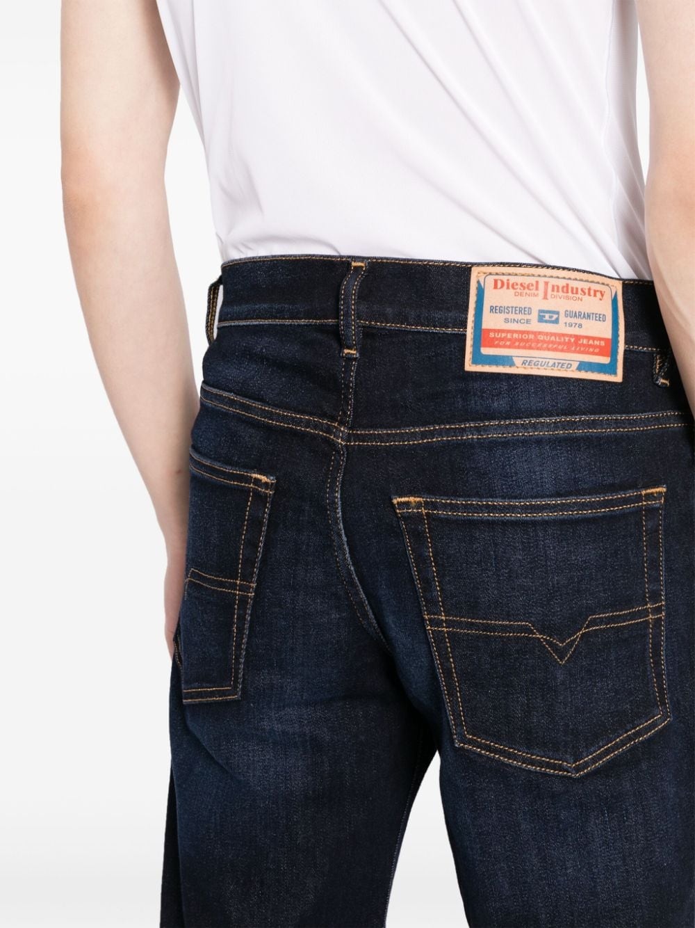 D-Finitive 009zs mid-rise straight-leg jeans - 5