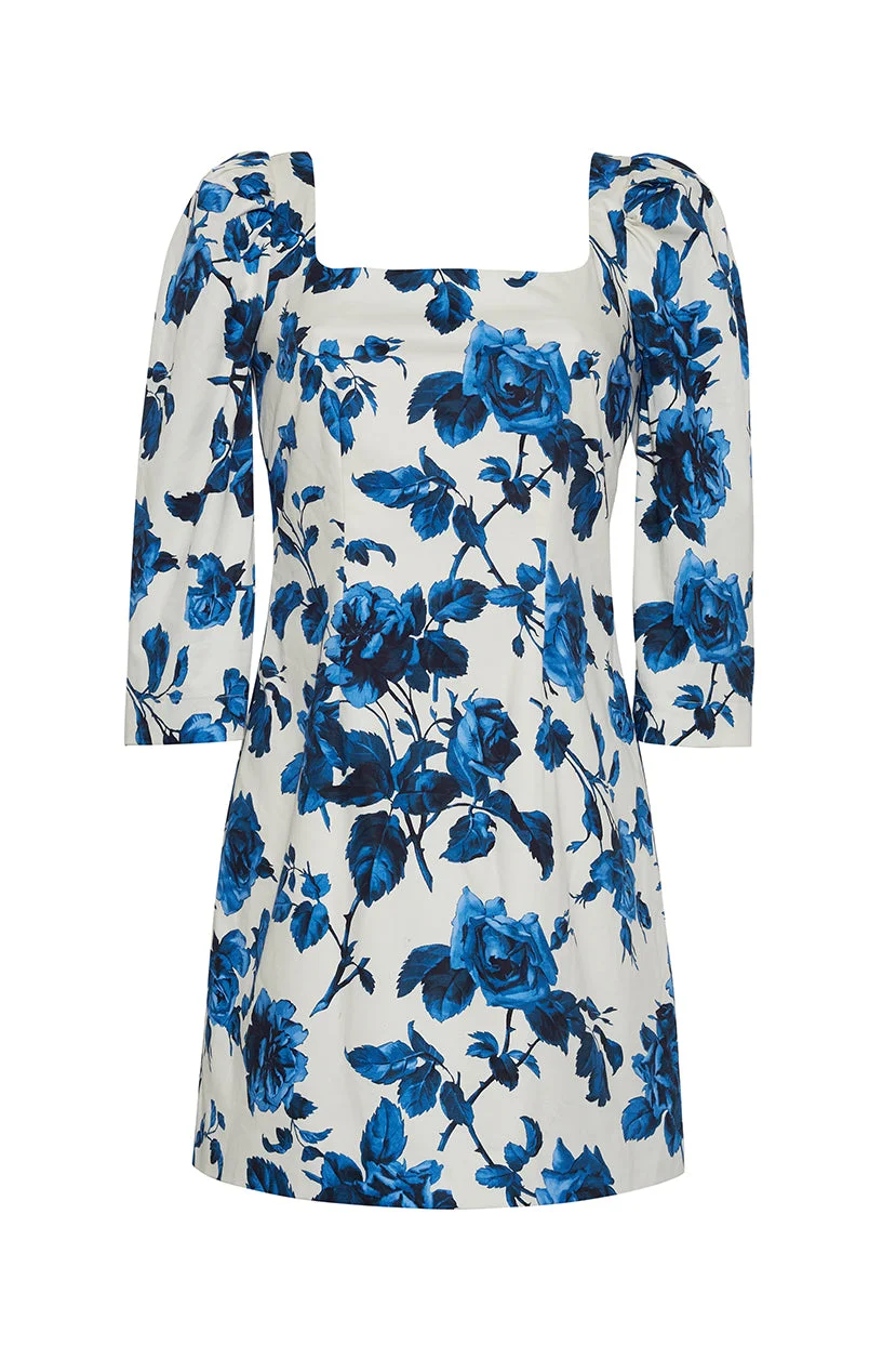 Belinda Dress
Mini Dress with a Dreamy Neckline - 1