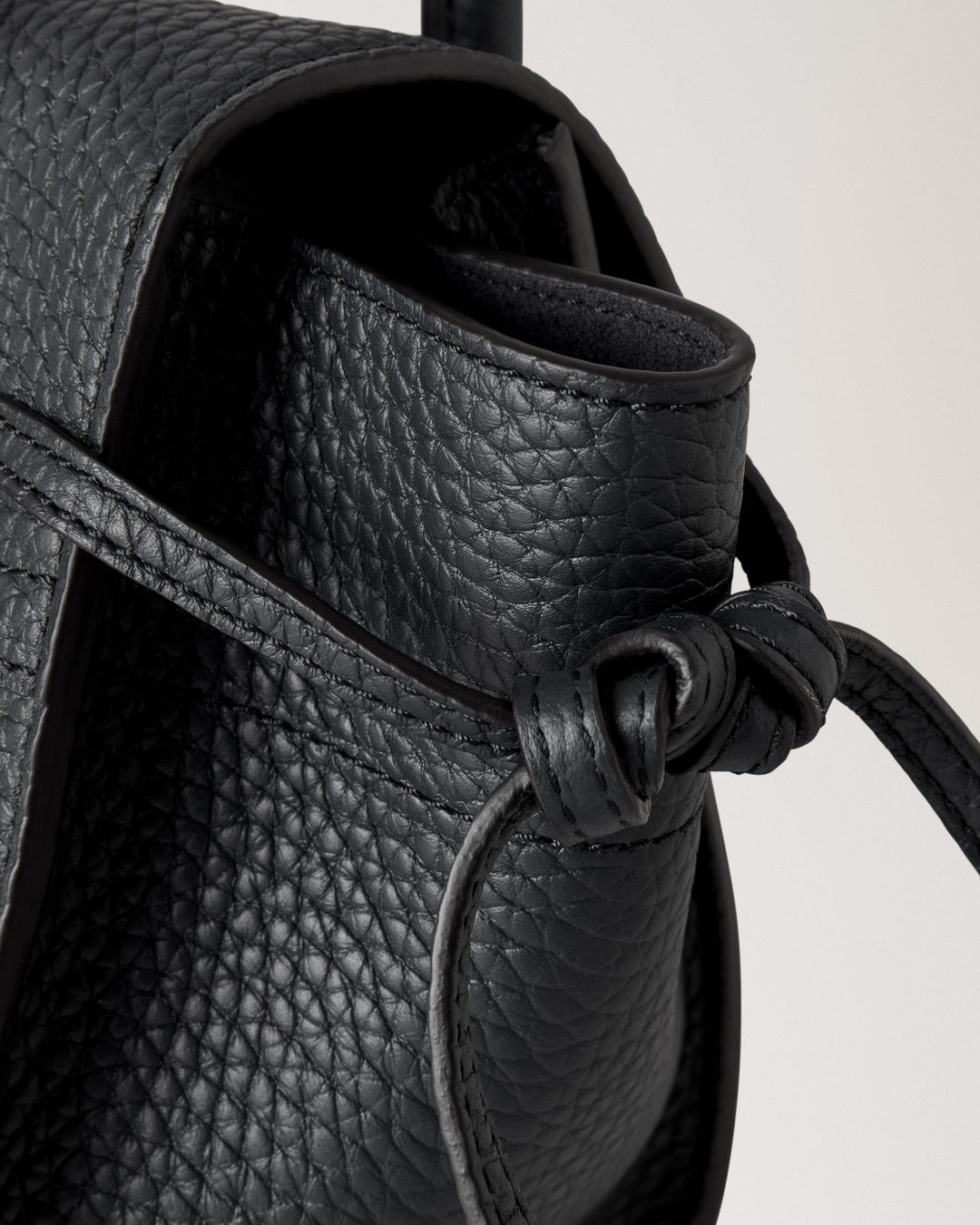 Mini Soft Bayswater Black Heavy Grain - 6