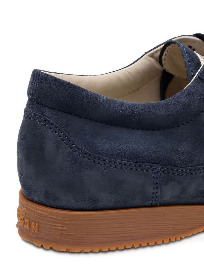 lace-up shoes 4