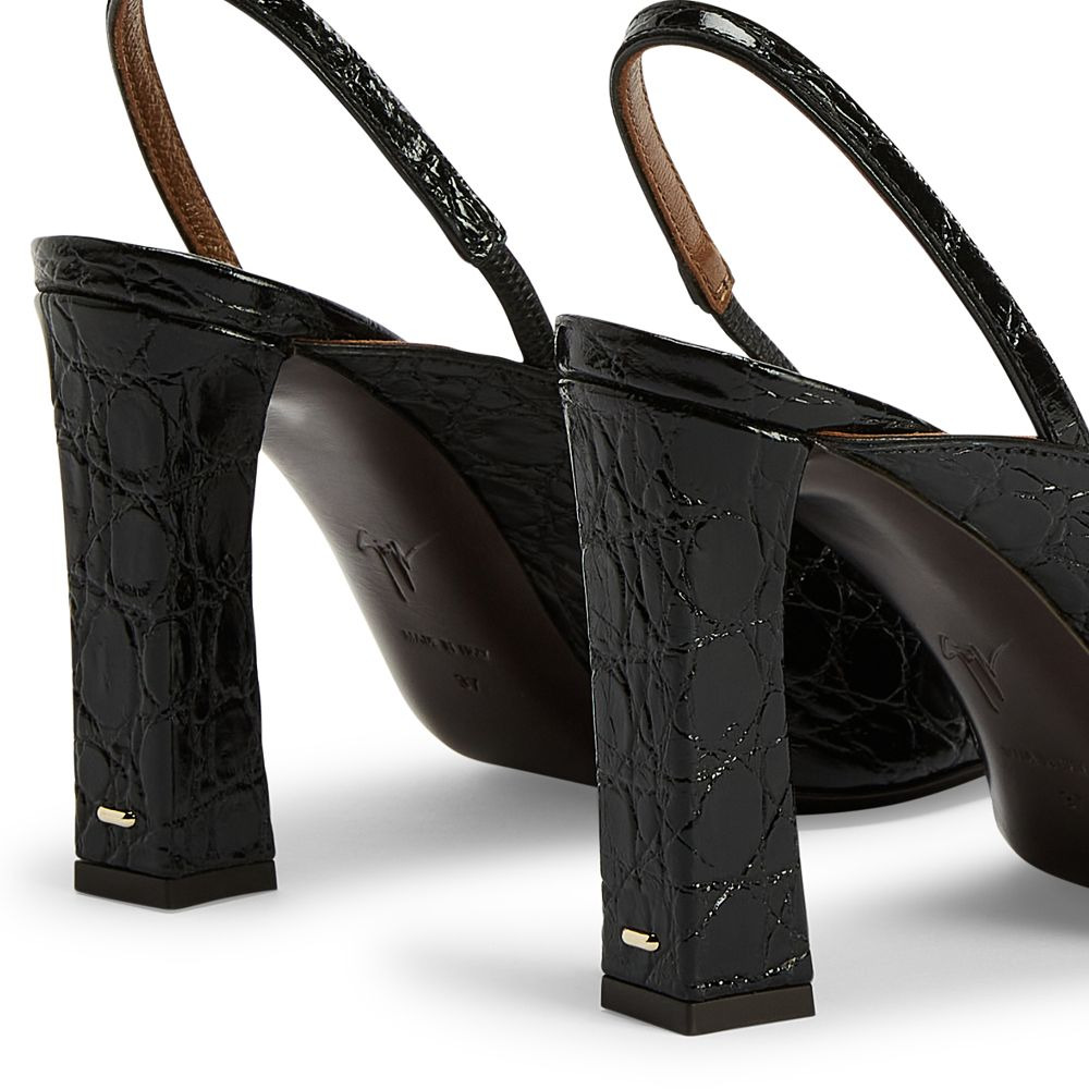 Brendha Sabot - 5